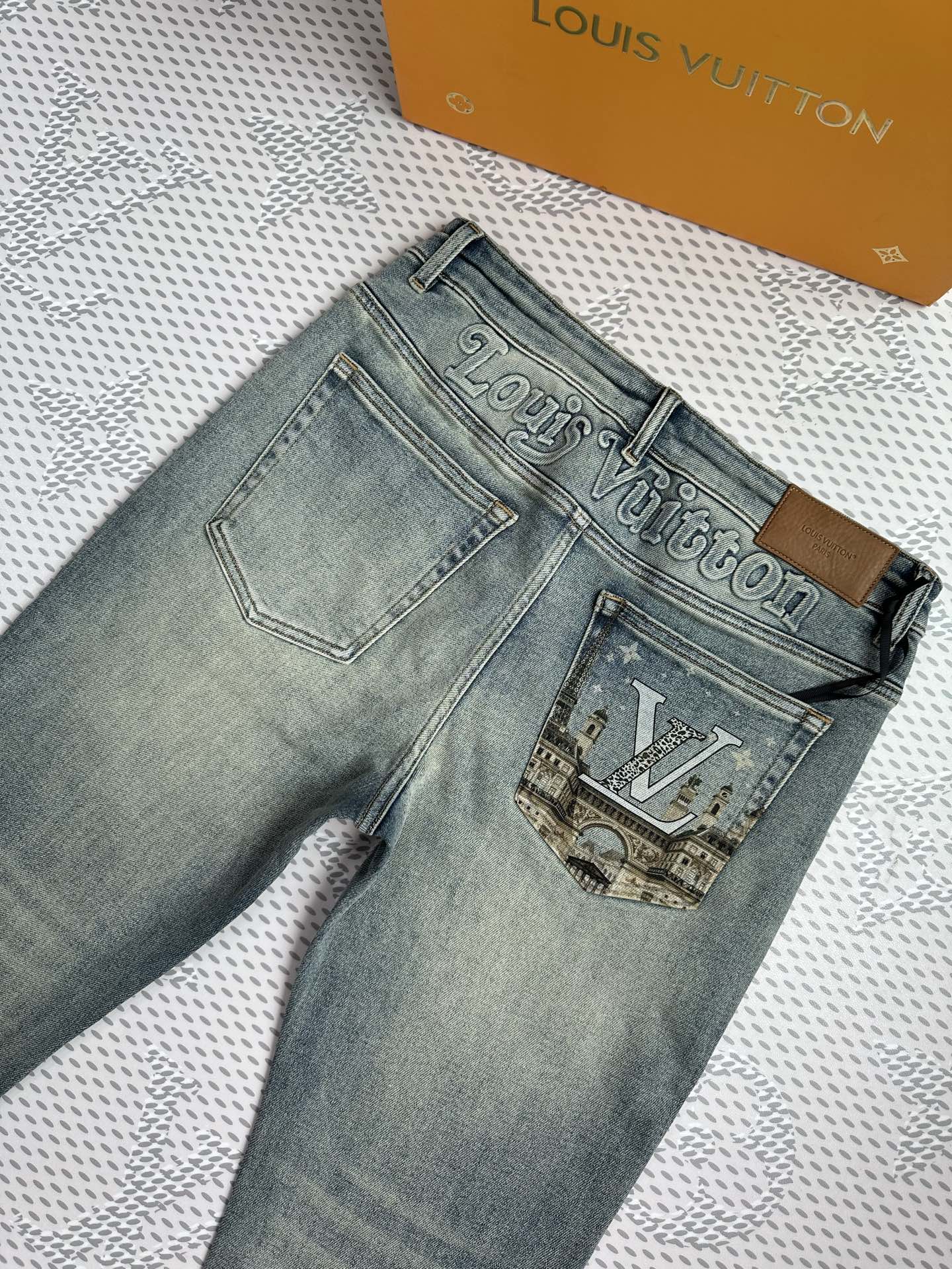 🔥💥春夏💥新款现货上市🔥🔥原单爆款牛仔裤👖超级定制款，原版五金，超级重工工艺，版型超赞👍细节做工无可挑剔