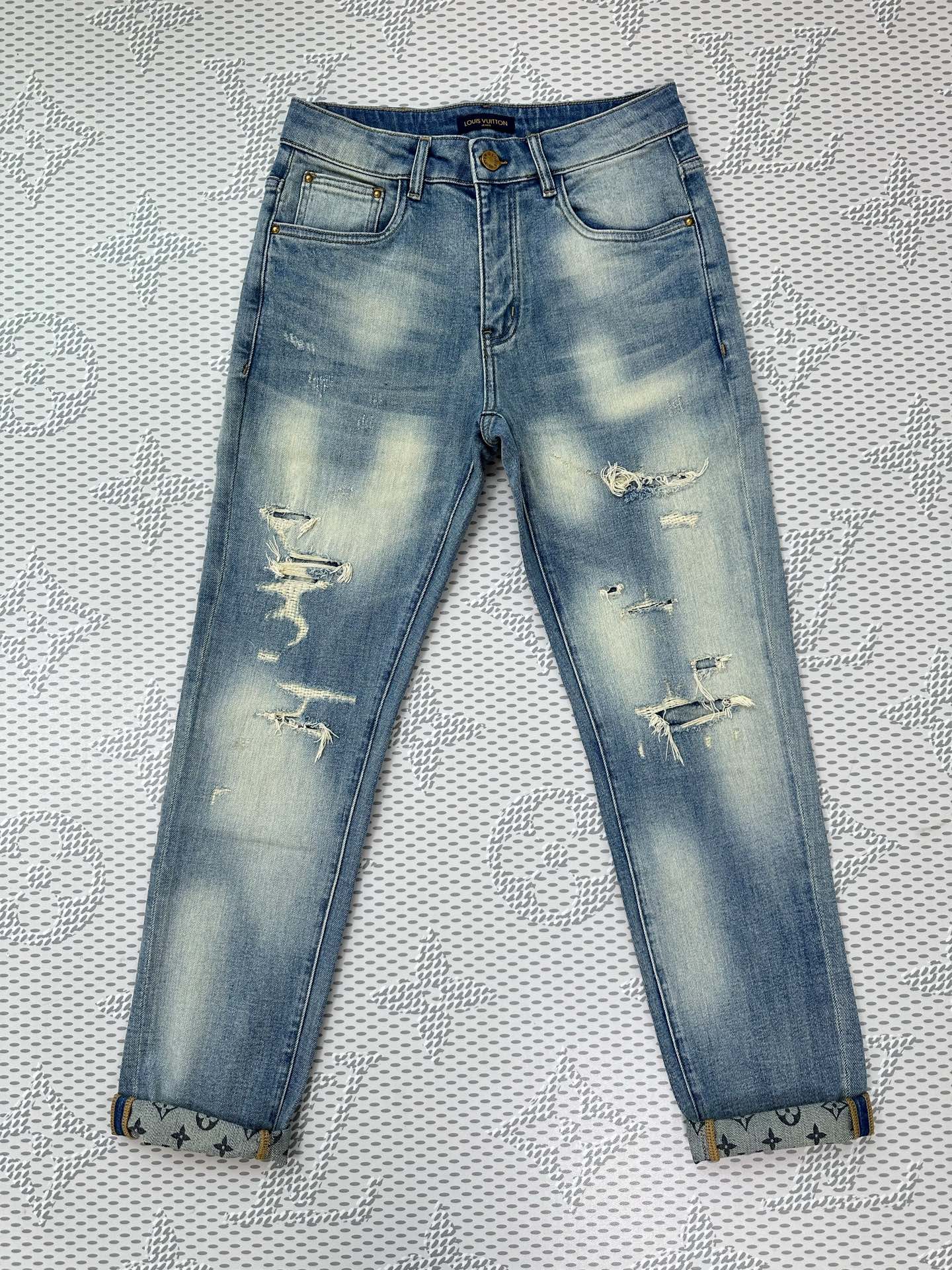 春夏新品🔥独家【首创】❤️原单品质🍒 爆款🔥牛仔裤👖超级定制款，原版五金，超级重工工艺，版型超赞👍细节做