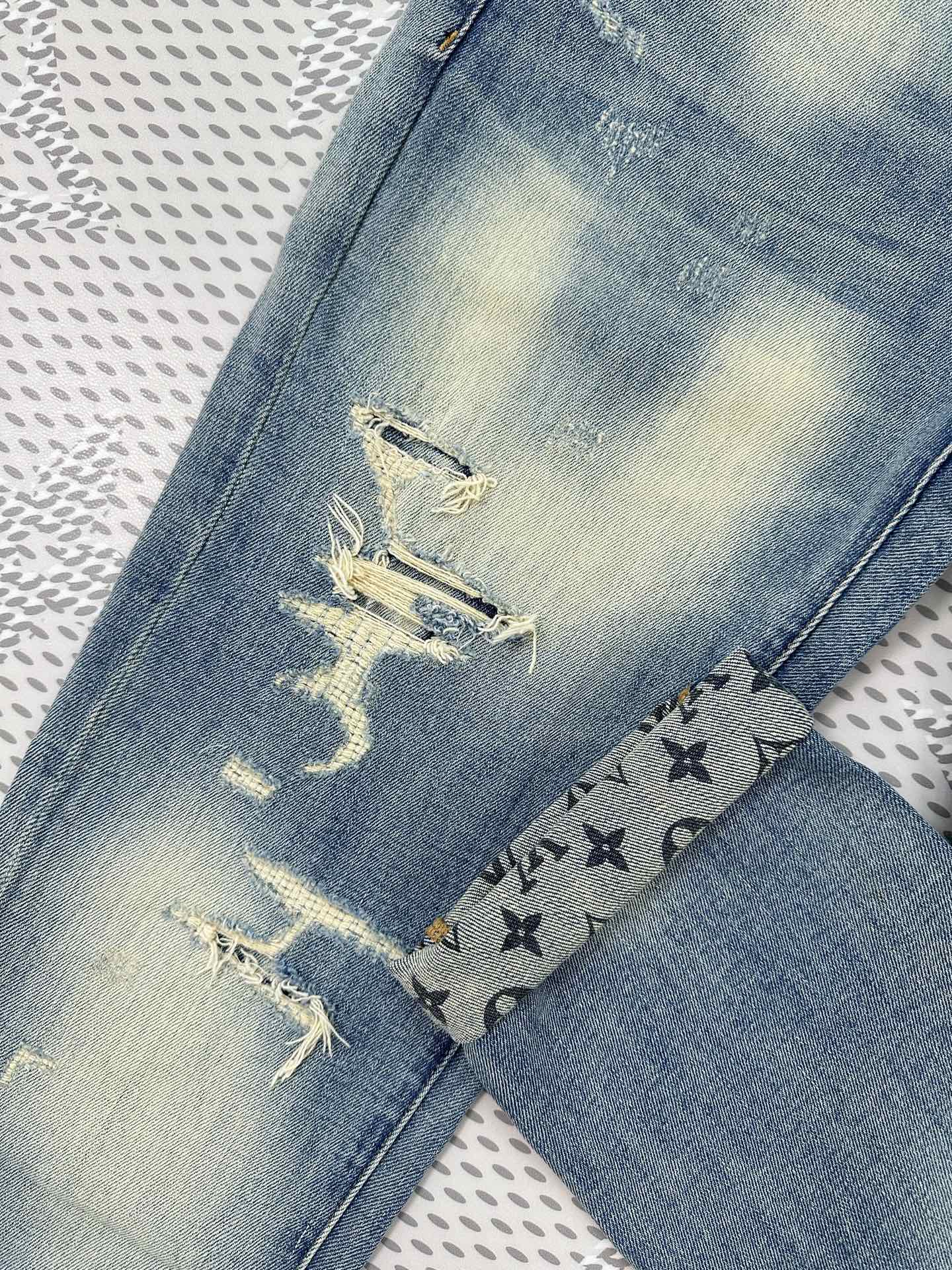 春夏新品🔥独家【首创】❤️原单品质🍒 爆款🔥牛仔裤👖超级定制款，原版五金，超级重工工艺，版型超赞👍细节做
