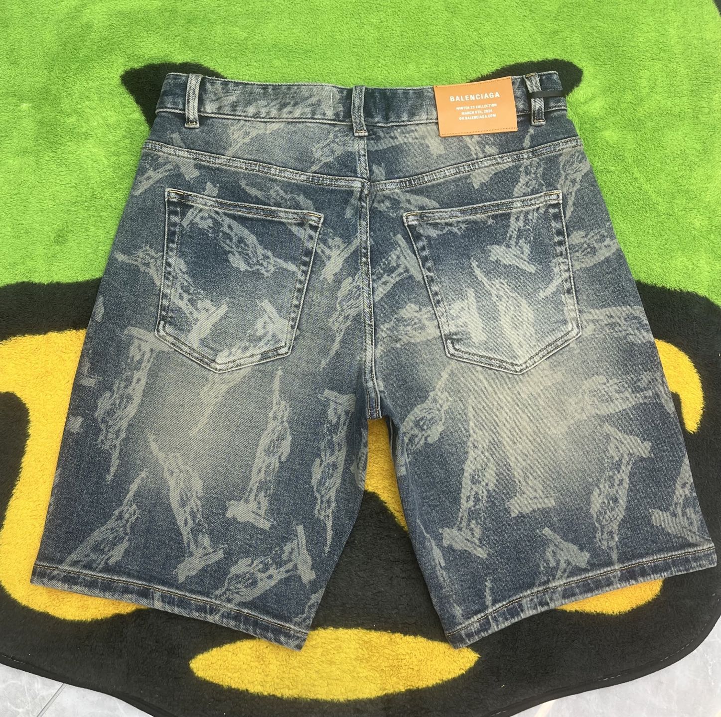 ￼ ￼ ￼ ￼ ￼ ￼ 🩳🤠牛仔💥短裤💥春夏🔥新款现货上市 🔥🔥 原单爆款，超级定制款，原版五金，超级重