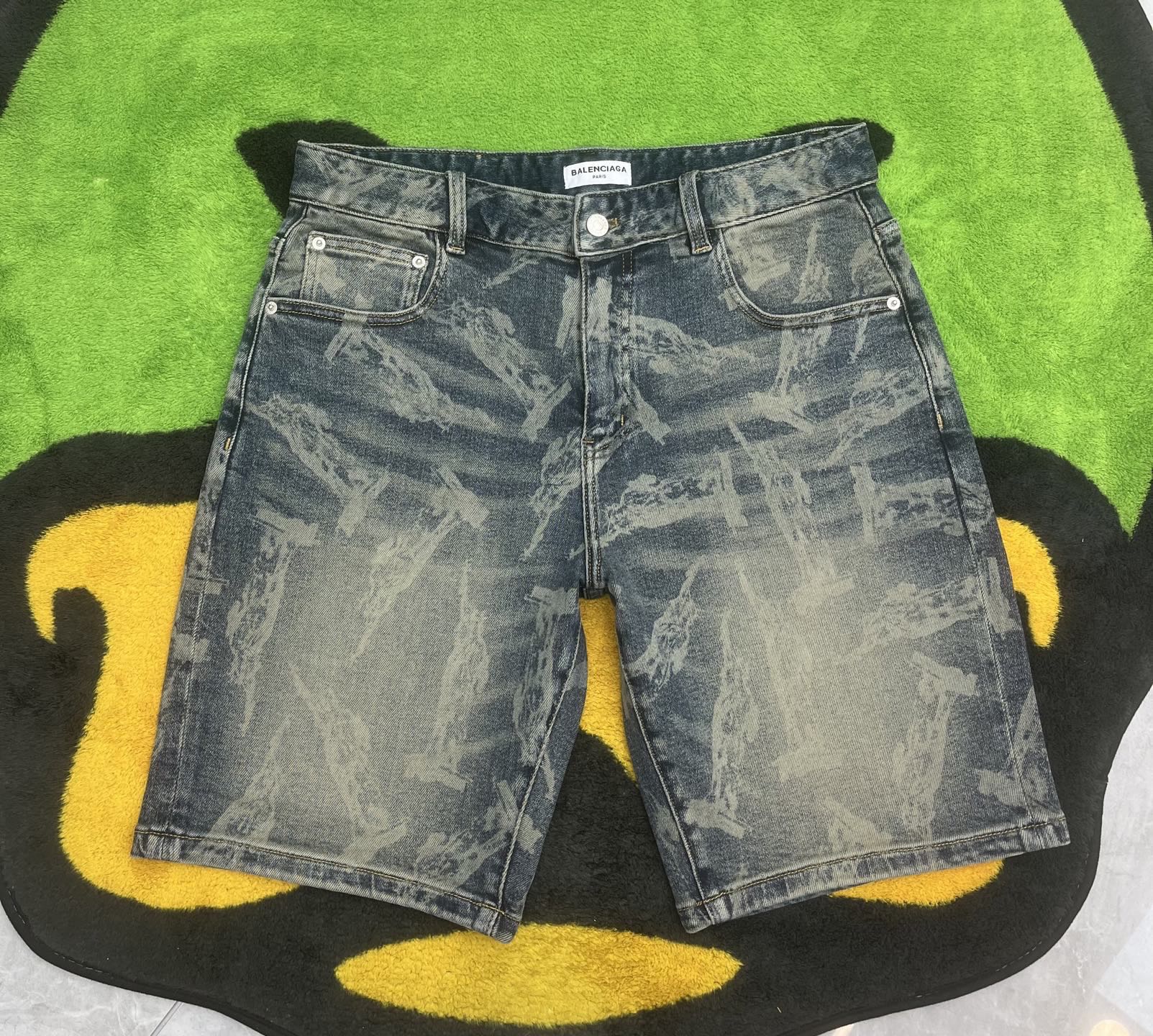 ￼ ￼ ￼ ￼ ￼ ￼ 🩳🤠牛仔💥短裤💥春夏🔥新款现货上市 🔥🔥 原单爆款，超级定制款，原版五金，超级重