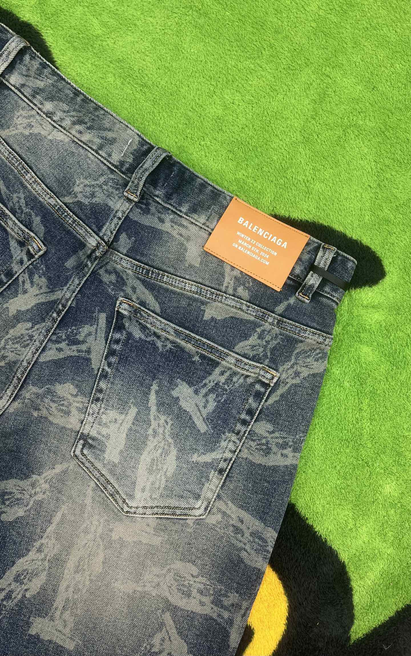 ￼ ￼ ￼ ￼ ￼ ￼ 🩳🤠牛仔💥短裤💥春夏🔥新款现货上市 🔥🔥 原单爆款，超级定制款，原版五金，超级重