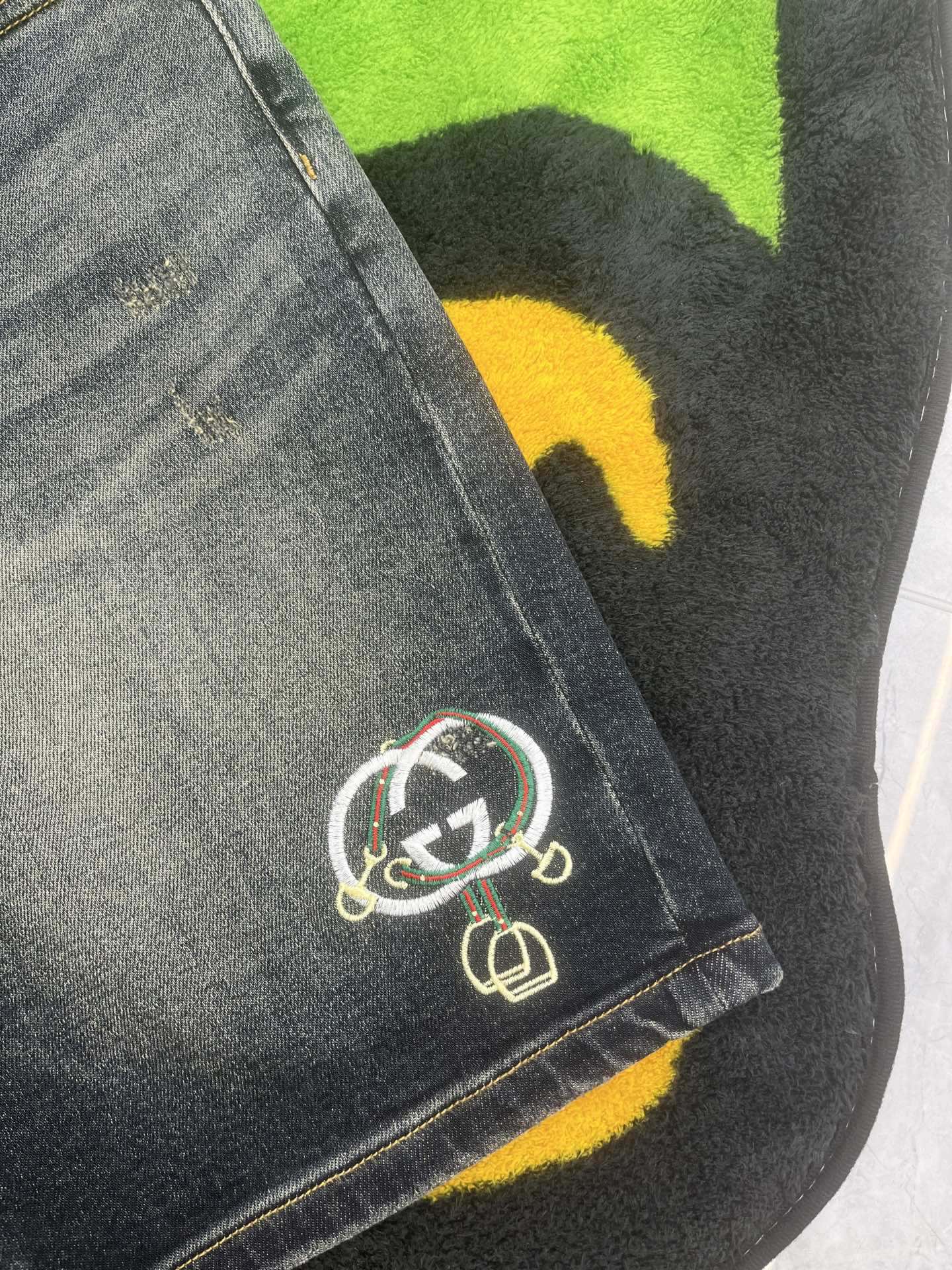 ￼ ￼ ￼ ￼ ￼ ￼ ￼ 🩳🤠牛仔💥短裤💥春夏🔥新款现货上市 🔥🔥 原单爆款，超级定制款，原版五金，超