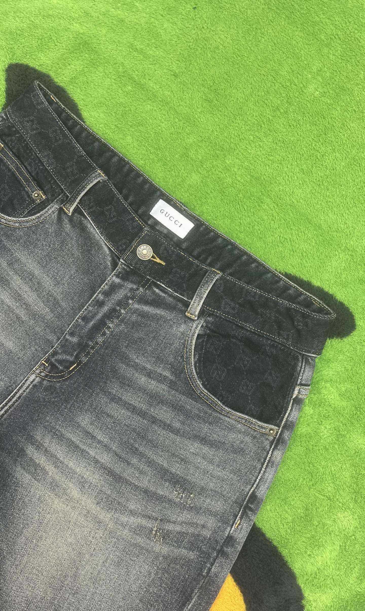 ￼ ￼ ￼ ￼ ￼ ￼ ￼ 🩳🤠牛仔💥短裤💥春夏🔥新款现货上市 🔥🔥 原单爆款，超级定制款，原版五金，超