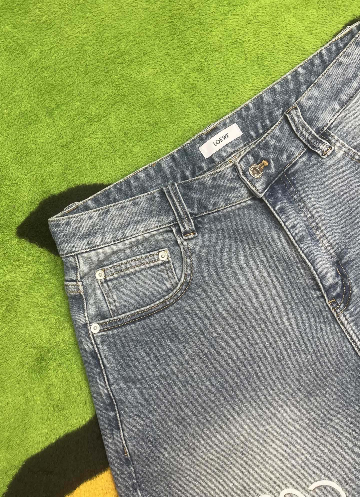 ￼ ￼ ￼ ￼ ￼ ￼ ￼ 🩳🤠牛仔💥短裤💥春夏🔥新款现货上市 🔥🔥 原单爆款，超级定制款，原版五金，超