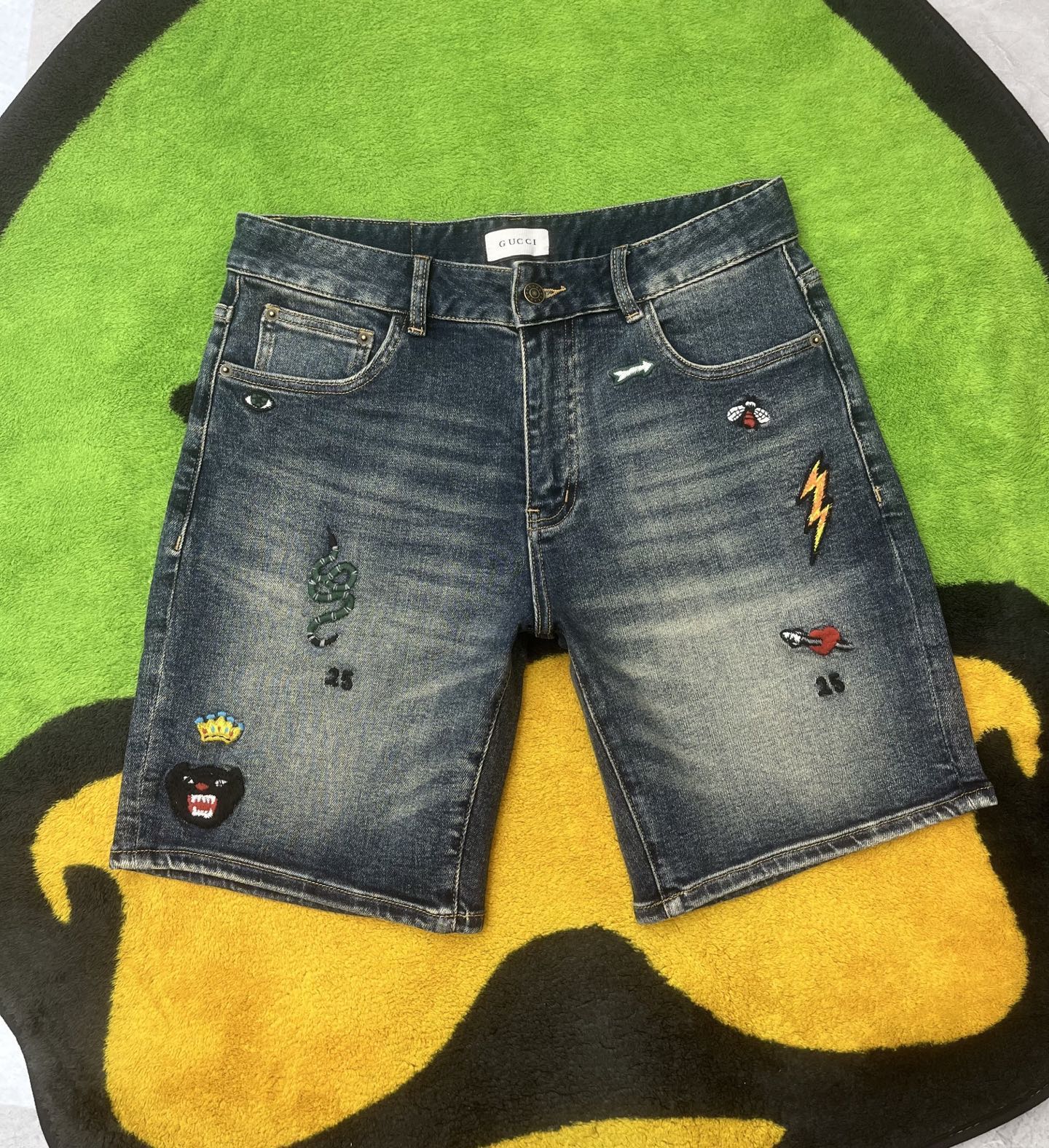 ￼ ￼ ￼ ￼ ￼ ￼ ￼ 🩳🤠牛仔💥短裤💥春夏🔥新款现货上市 🔥🔥 原单爆款，超级定制款，原版五金，超