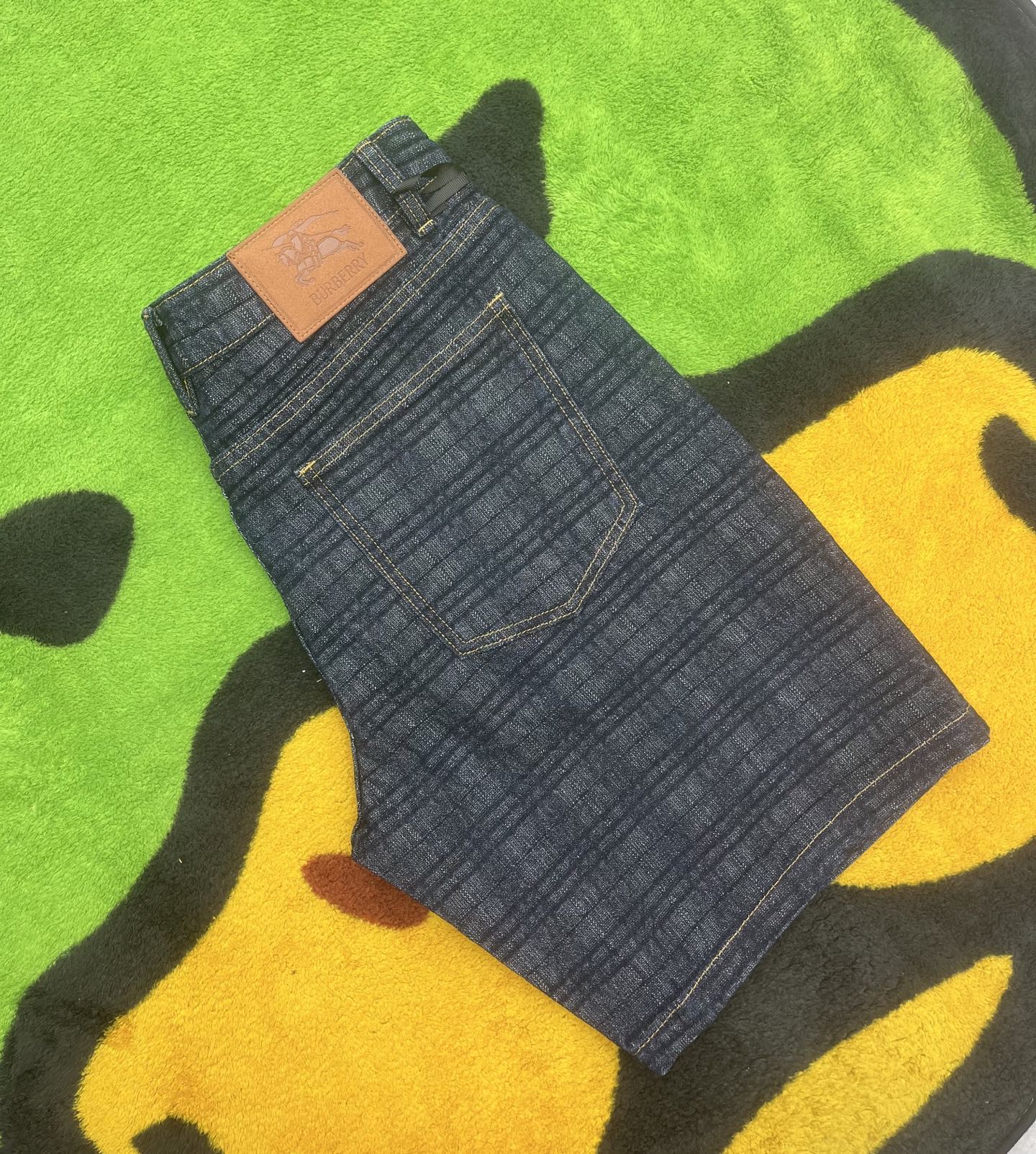 ￼ ￼ ￼ ￼ ￼ ￼ ￼ 🩳🤠牛仔💥短裤💥春夏🔥新款现货上市 🔥🔥 原单爆款，超级定制款，原版五金，超