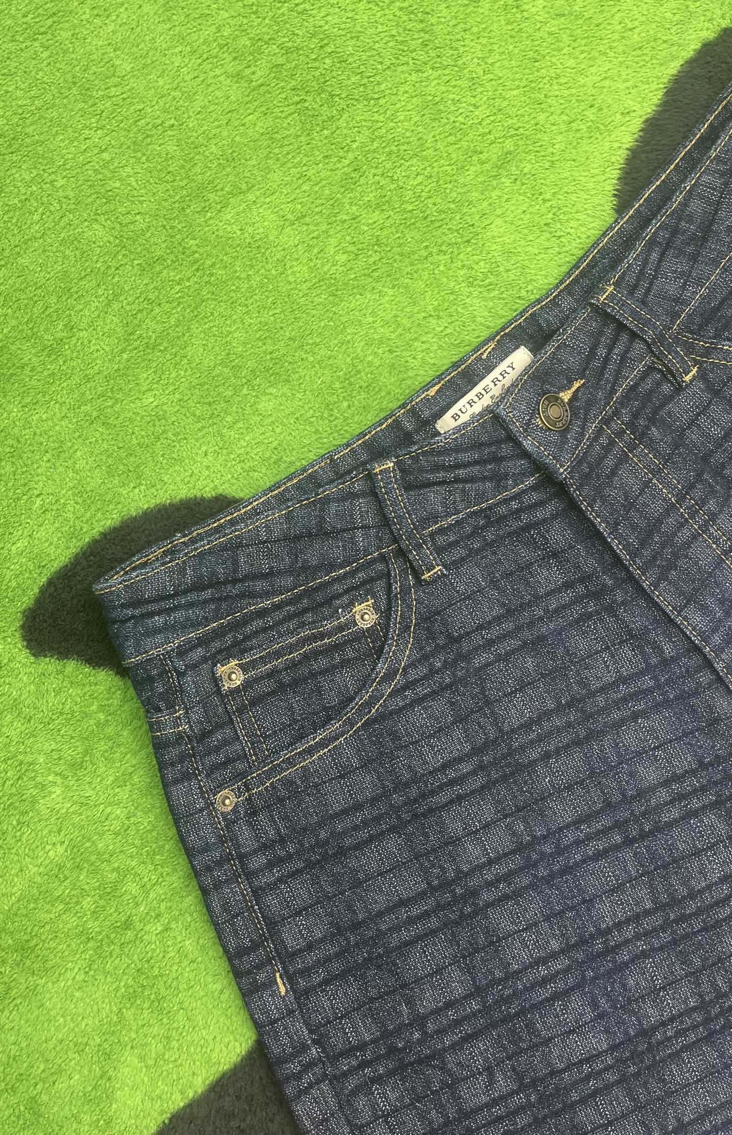 ￼ ￼ ￼ ￼ ￼ ￼ ￼ 🩳🤠牛仔💥短裤💥春夏🔥新款现货上市 🔥🔥 原单爆款，超级定制款，原版五金，超