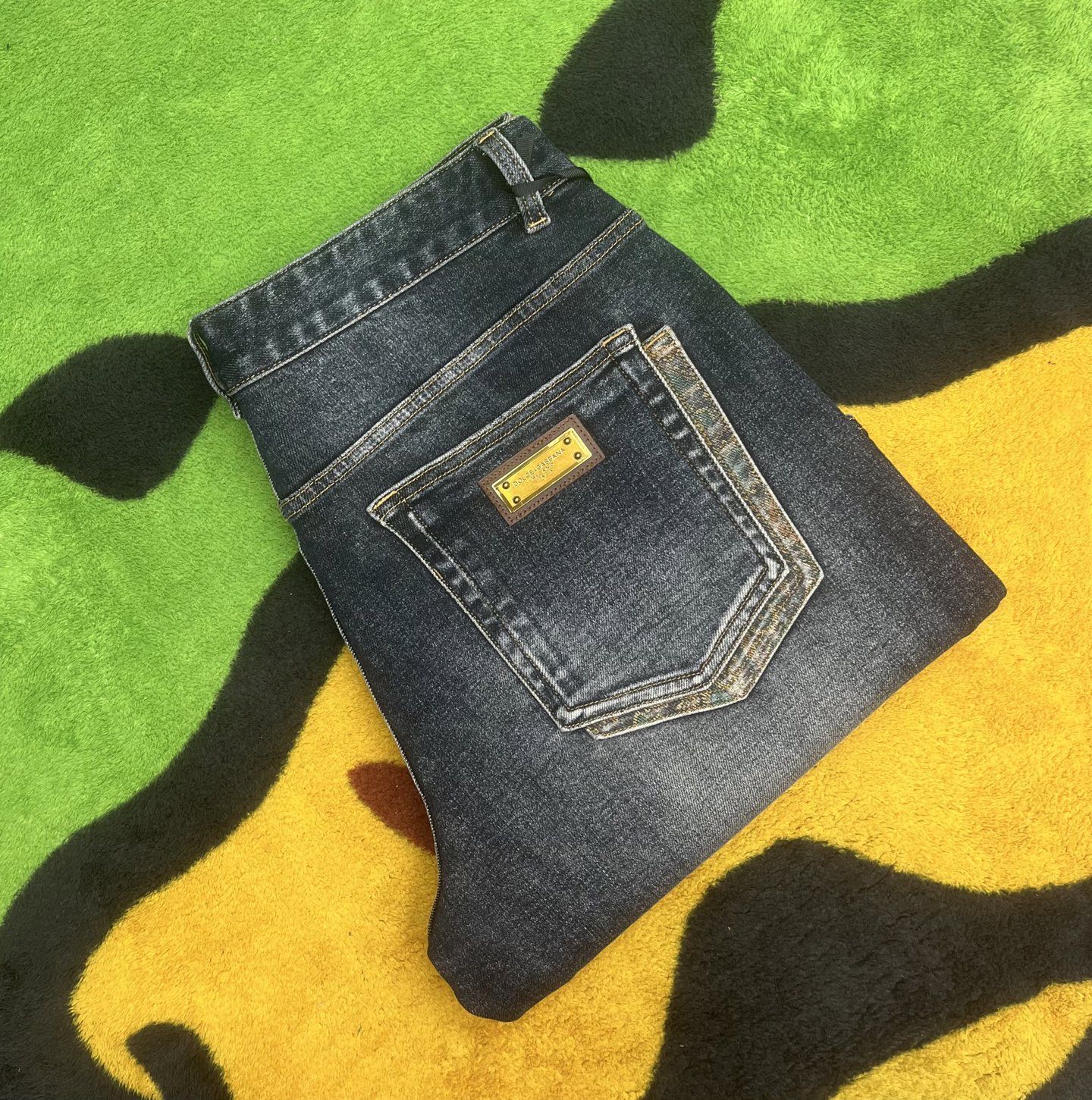 ￼ ￼ ￼ ￼ ￼ ￼ ￼ 🩳🤠牛仔💥短裤💥春夏💥 🔥新款现货上市 🔥🔥 原单爆款，超级定制款，原版五金