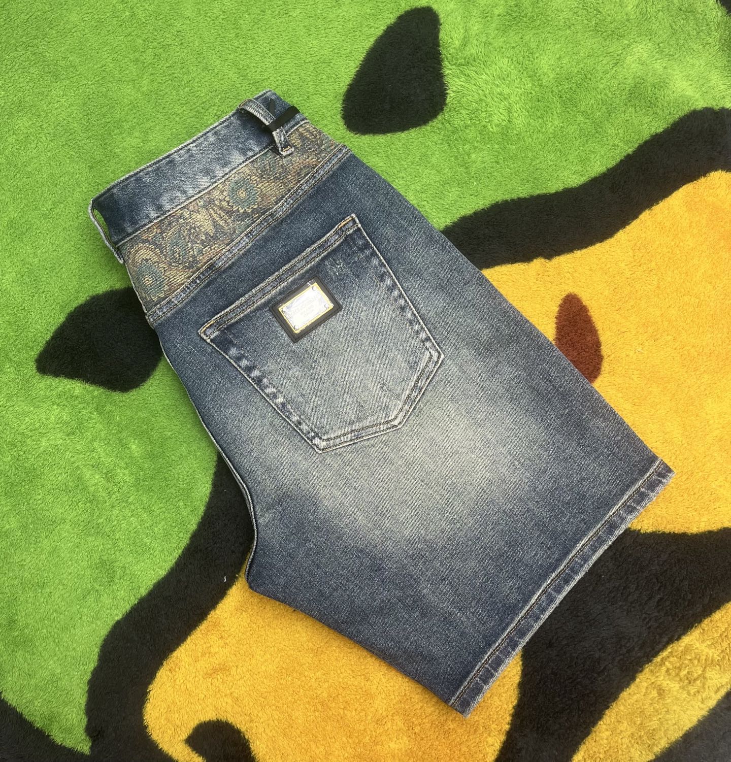 ￼ ￼ ￼ ￼ ￼ ￼ ￼ 🩳🤠牛仔💥短裤💥春夏💥 🔥新款现货上市 🔥🔥 原单爆款，超级定制款，原版五金