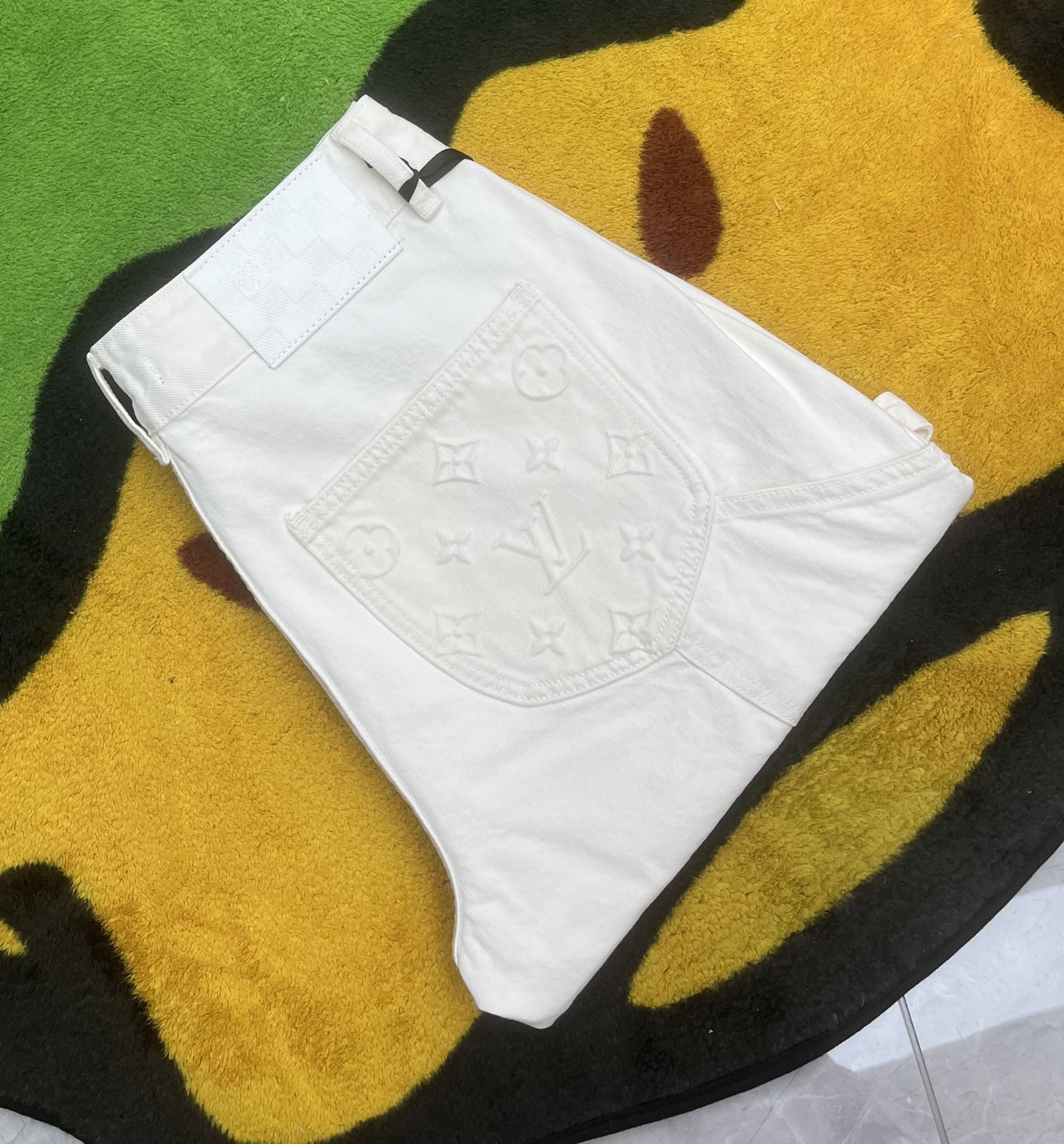 ￼ ￼ ￼ ￼ 🩳🤠牛仔💥短裤💥春夏💥 🔥新款现货上市 🔥🔥 原单爆款，超级定制款，原版五金，超级重工工