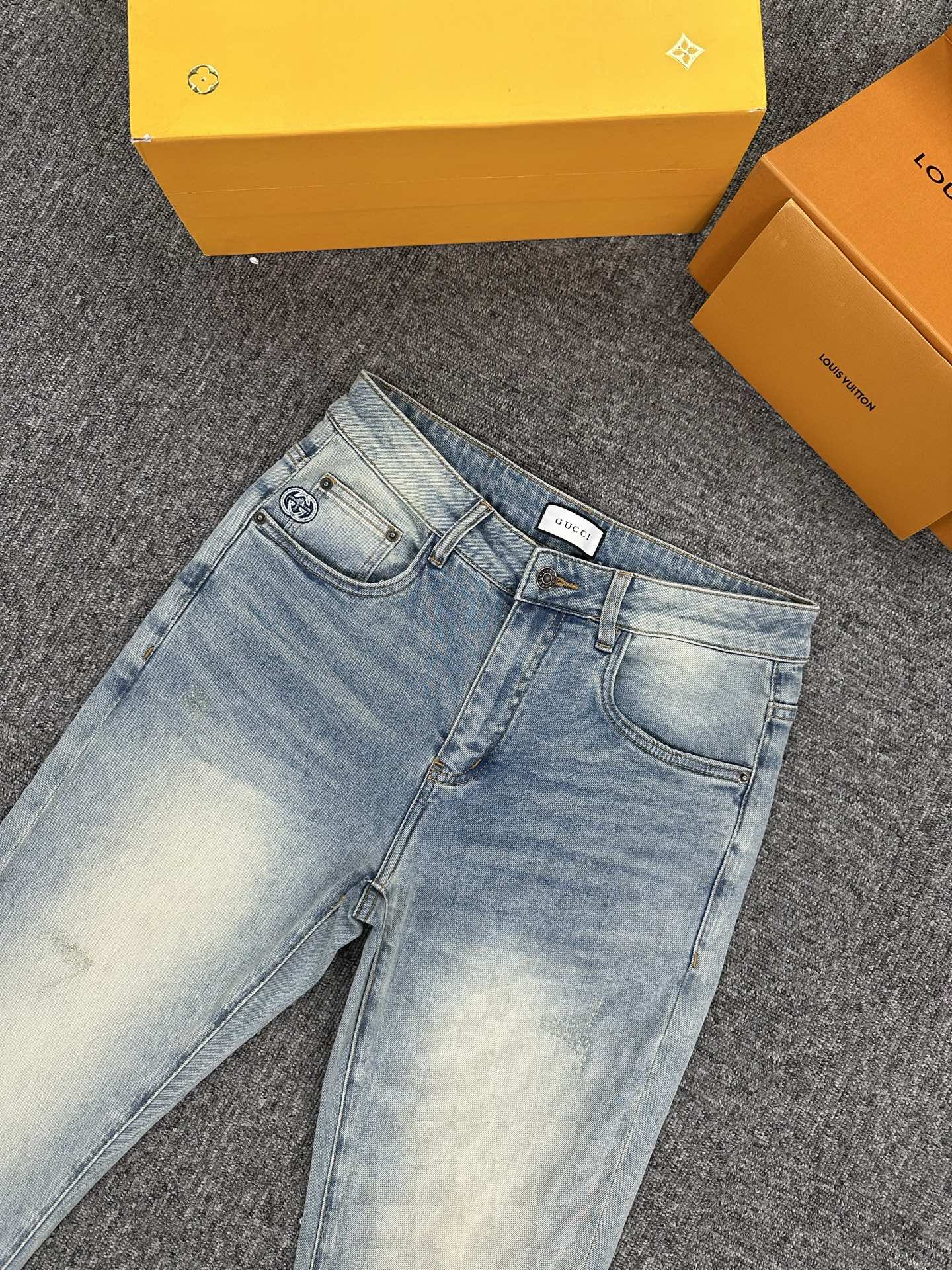 💥2026薄款夏季现货上市现货秒发🔥🔥原单爆款牛仔裤👖超级定制款，原版五金，超级重工工艺，版型超赞👍细节做工无可挑剔！款