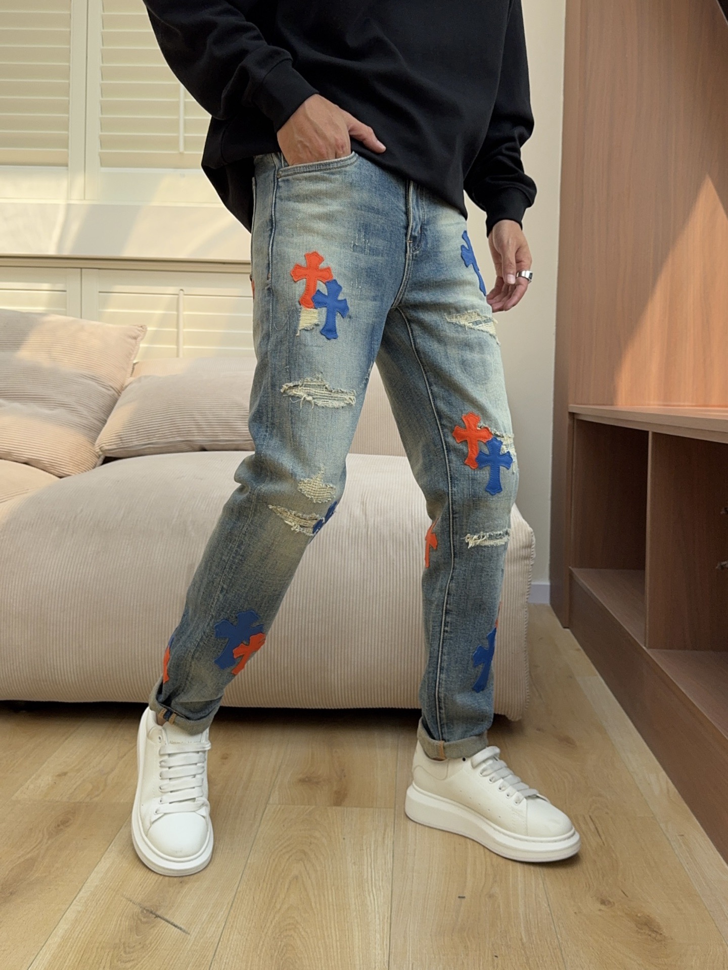 💥克罗心 秋冬新款现货上市🔥🔥原单爆款牛仔裤👖超级定制款，原版五金，超级重工工艺，版型超赞👍细节做工无可挑剔！款式不挑人
