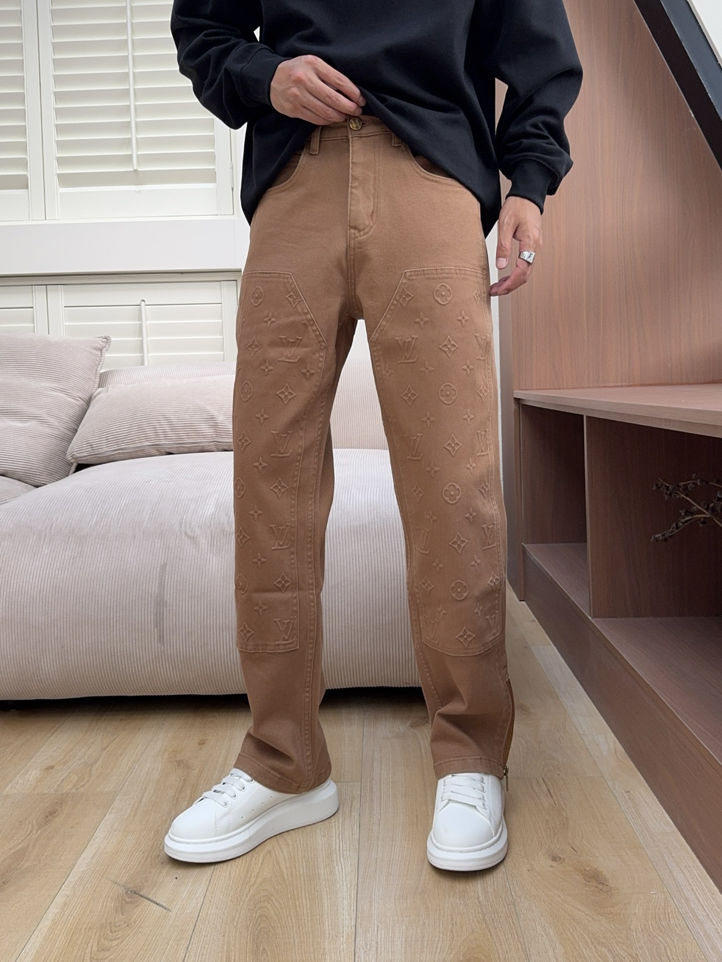 ￼ ￼ ￼ ￼ ￼  卡其色 直筒裤💥2026🔥新品🔥独家【首创】❤️原单品质🍒 爆款🔥牛仔裤👖超级定制款，原版五金，超