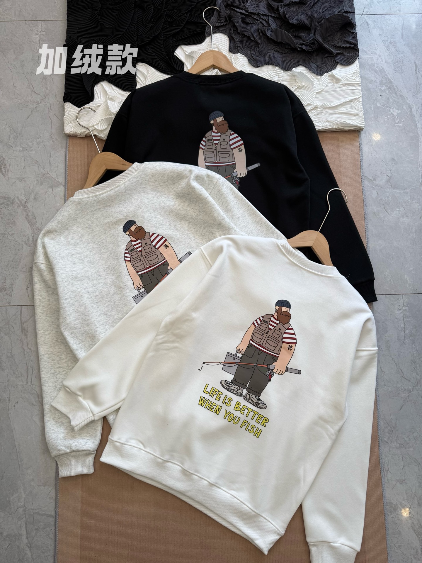 KOLON SPORT Fishing Print Fleece Sweatshirt - Comfortable & Stylish