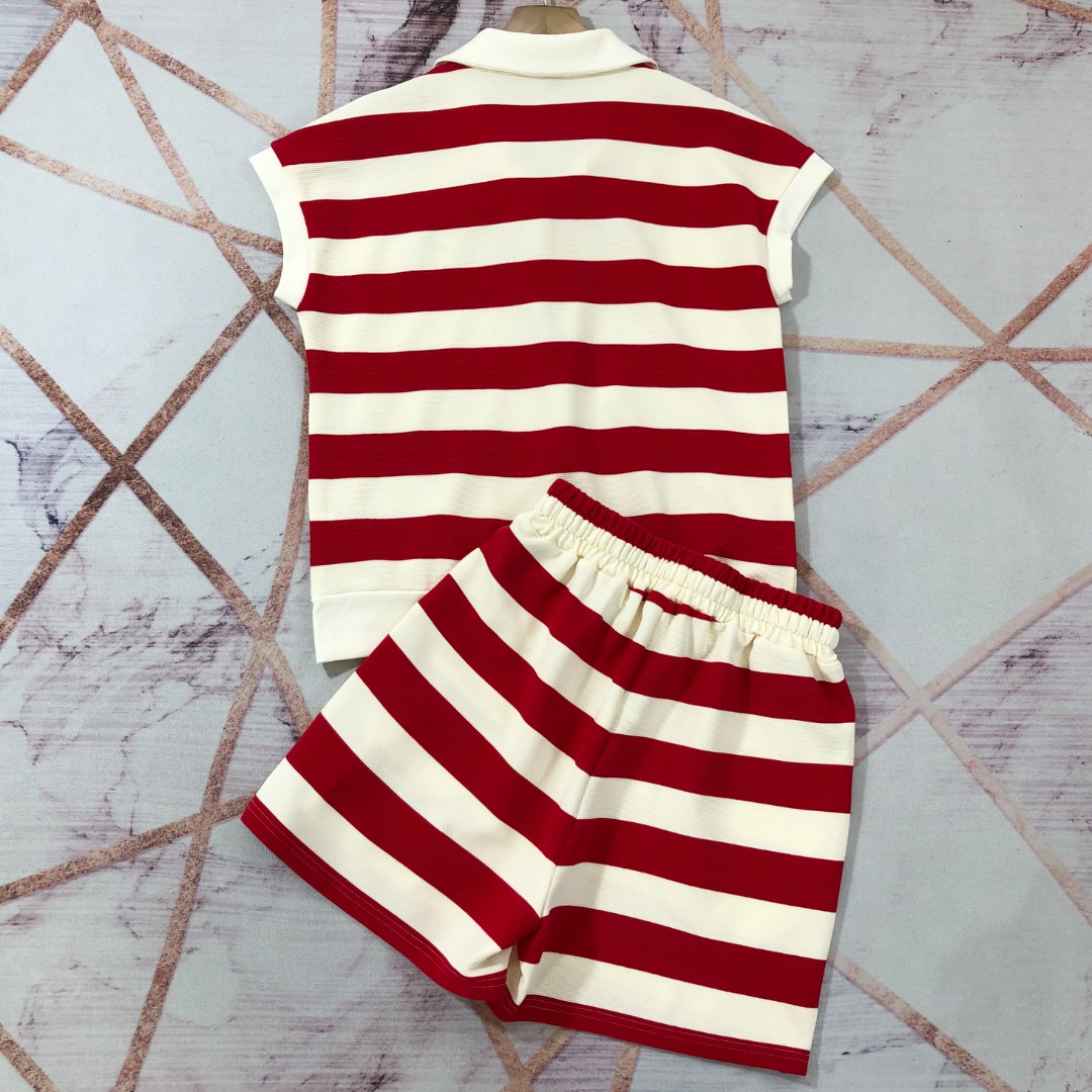 Prada Striped Polo Shirt and Shorts Set - Red/White, Summer Style 5 o 1j3lfjrpq1i9s1sebucm8pqp705