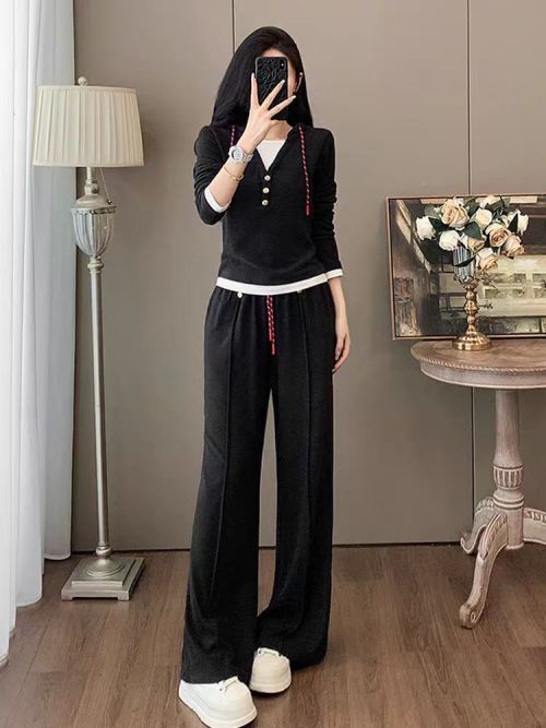 Women's Slim Fit Two-Piece Outfit: Long Sleeve Hoodie and Wide Leg Pants Set 1 Women's Slim Fit Two-Piece Outfit: Long Sleeve Hoodie and Wide Leg Pants Set