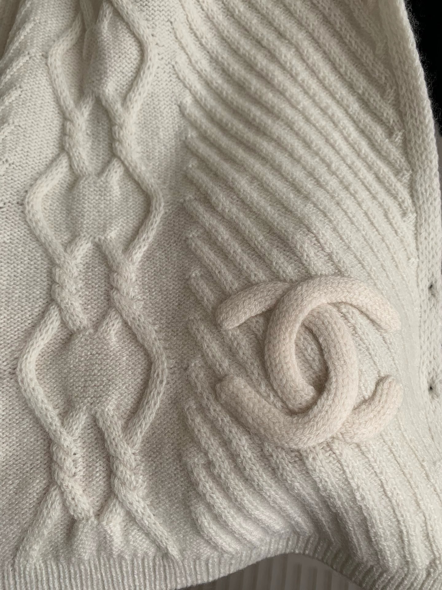 Chanel Haute Couture Silk Twill Scarf Shawl Ref 7