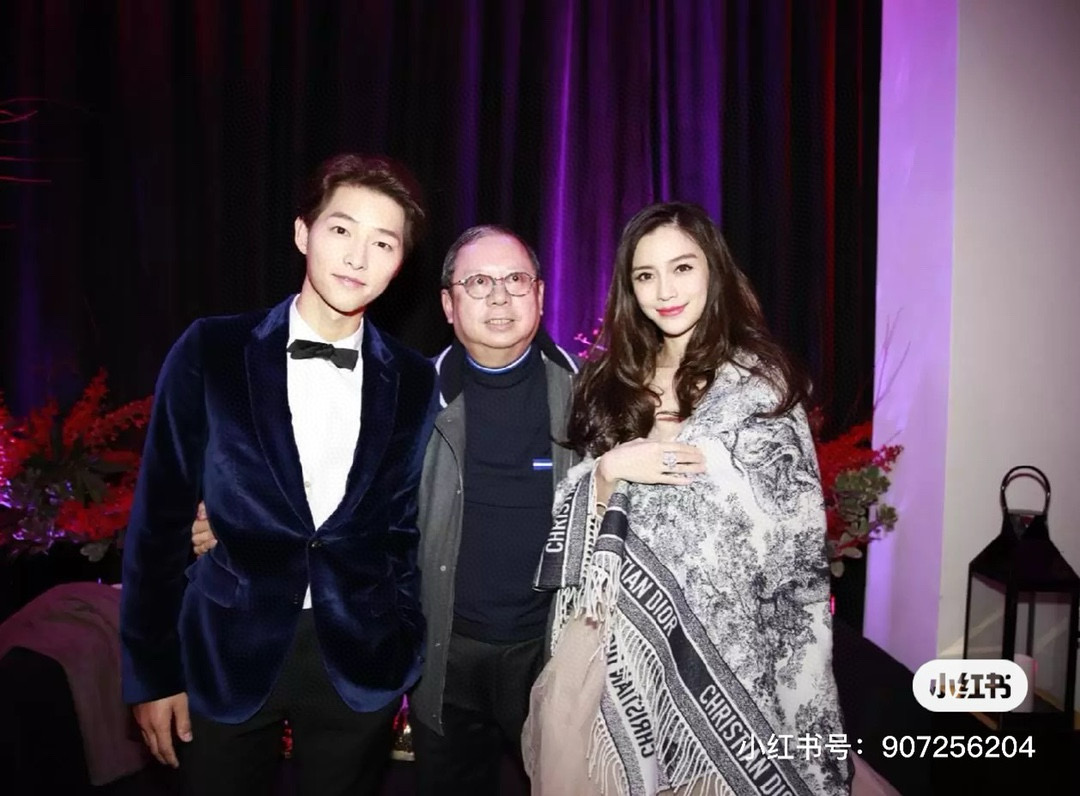 Dior 赵丽颖同款披肩 Dior 丛林 对比下市面上的版本