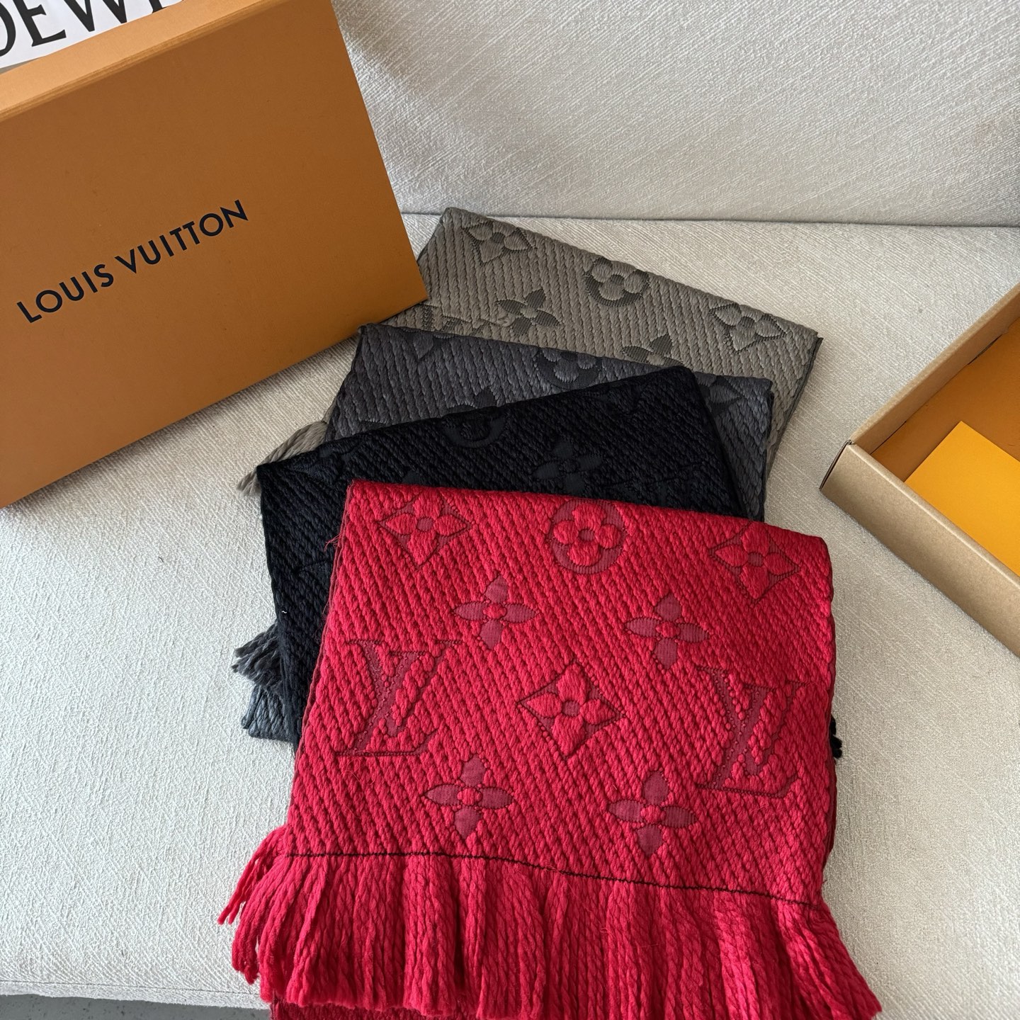 【唐嫣毛线】 高品质全网最全 不管是驴家还是我们家 ⛱都可以不谦虚的说是招牌款 🚨🚨驴家出的最好的一款围