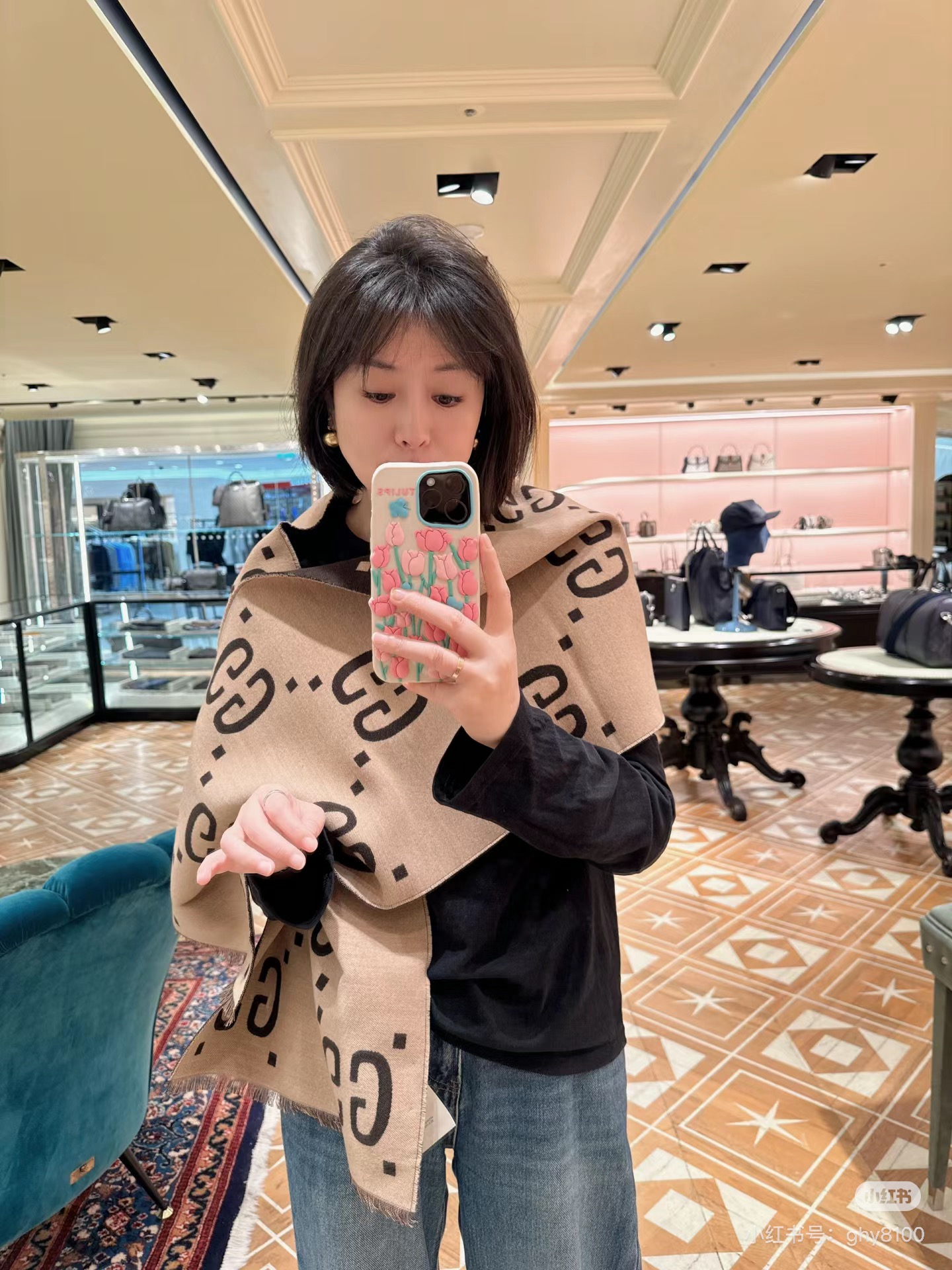 古奇重磅推荐❗️细节GG标识作为Gucci颇具代表性的传统精髓，始终与系列密不可分，以饱含新意的现代方式