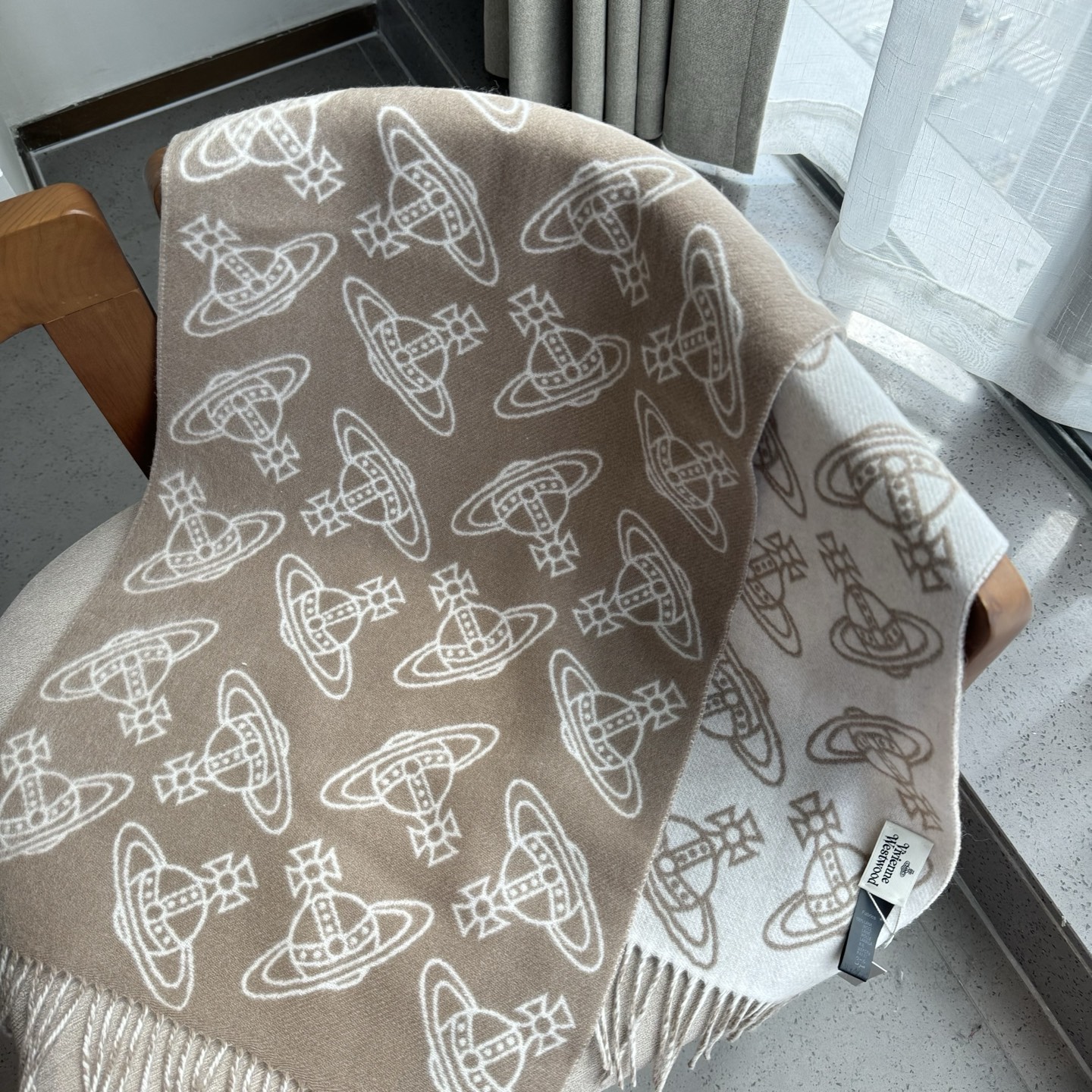 ✨✨英国朋克教母“西太后Vivienne Westwood”最爱的土星❗❗从精神上，Vivenne We