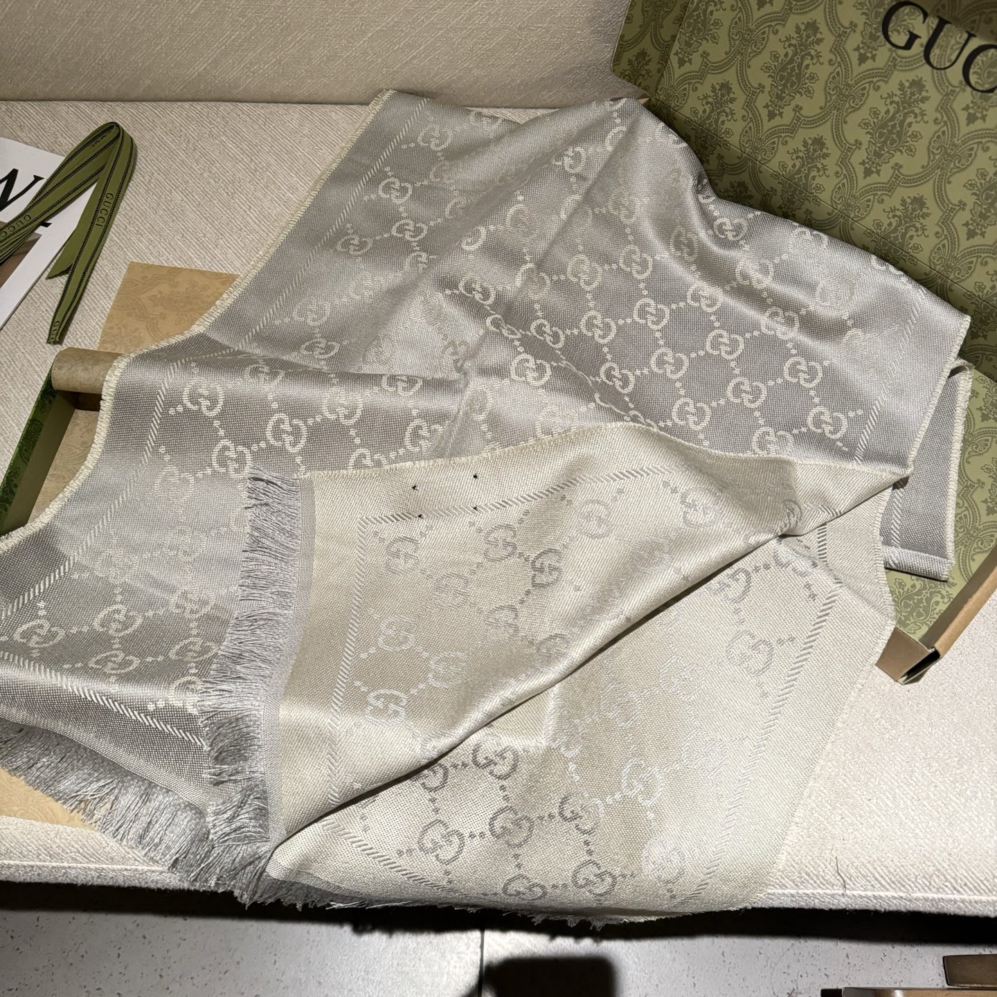 ✨重磅‼️Gucci专柜新款‼️出口订单。专柜的最新限量双面拼色‼️全部纱线进口客供 唯一一家给G订制纱