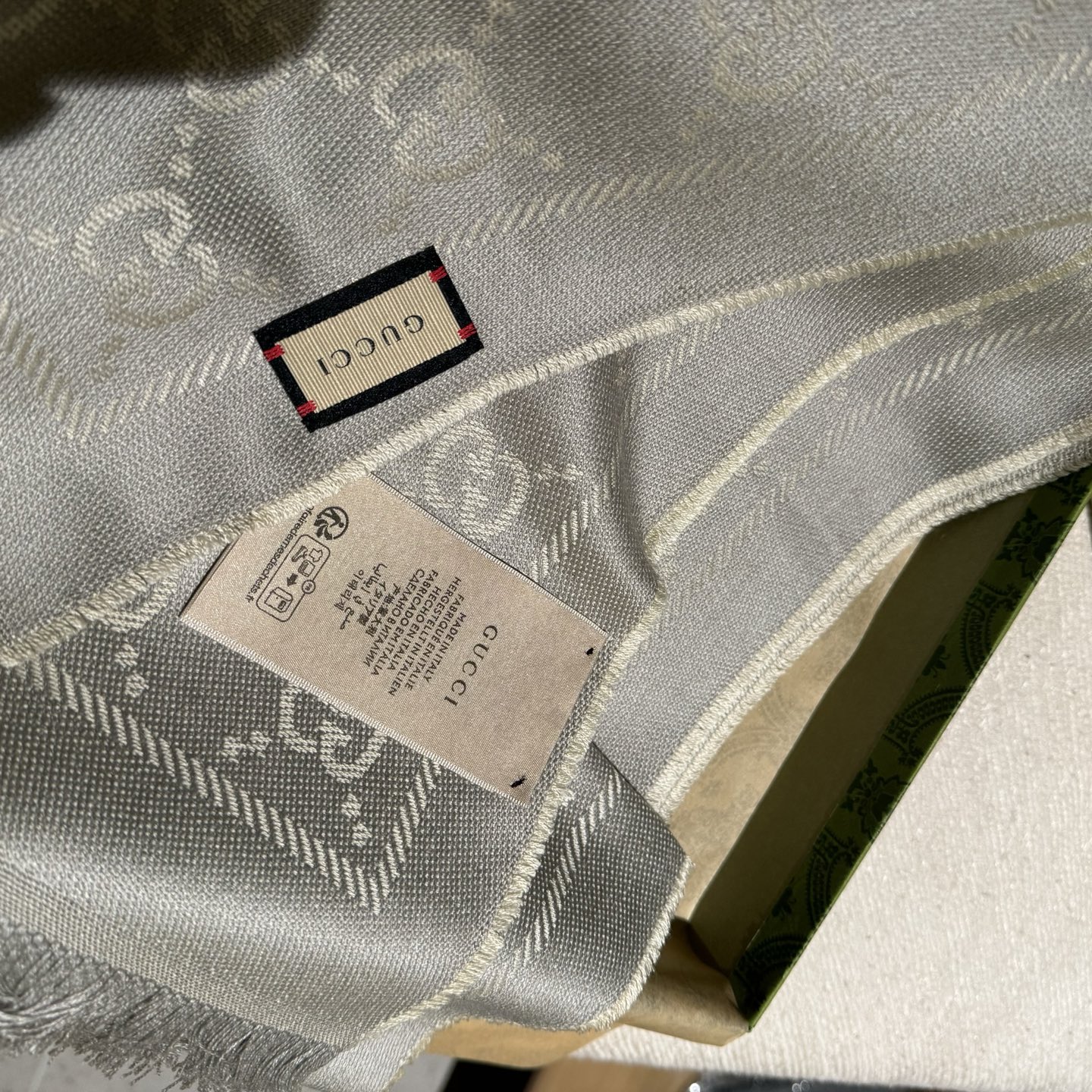 ✨重磅‼️Gucci专柜新款‼️出口订单。专柜的最新限量双面拼色‼️全部纱线进口客供 唯一一家给G订制纱