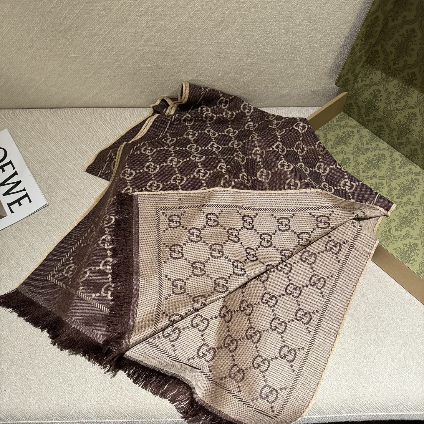 ✨重磅‼️Gucci专柜新款‼️出口订单。专柜的最新限量双面拼色‼️全部纱线进口客供 唯一一家给G订制纱