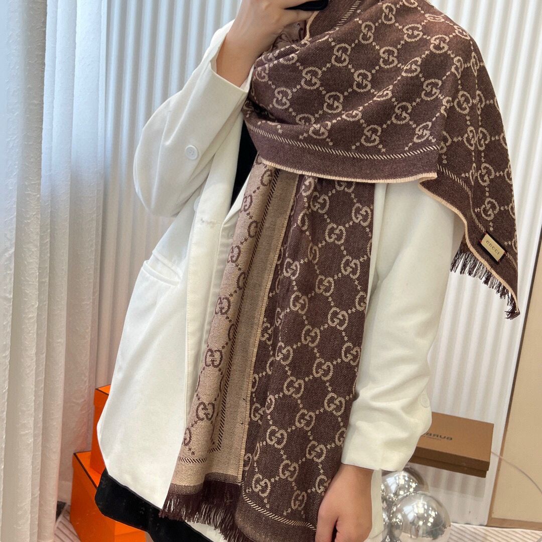 ✨重磅‼️Gucci专柜新款‼️出口订单。专柜的最新限量双面拼色‼️全部纱线进口客供 唯一一家给G订制纱