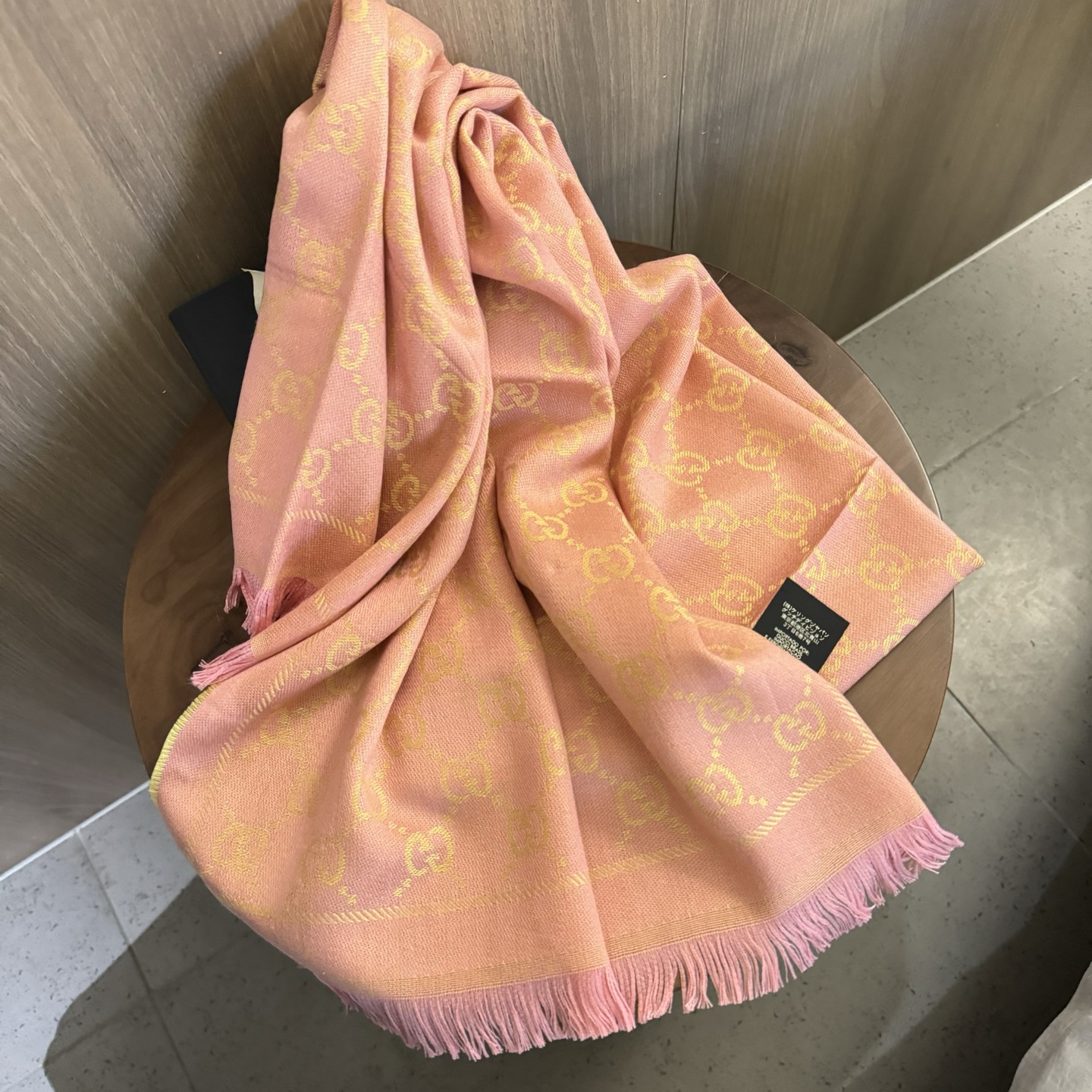 ✨重磅‼️Gucci专柜新款‼️出口订单。专柜的最新限量双面拼色‼️全部纱线进口客供 唯一一家给G订制纱