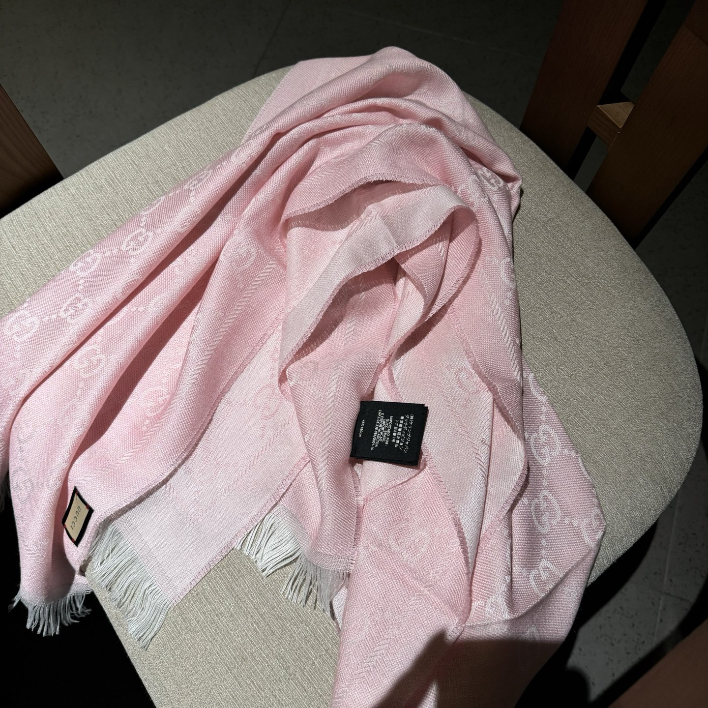 ✨重磅‼️Gucci专柜新款‼️出口订单。专柜的最新限量双面拼色‼️全部纱线进口客供 唯一一家给G订制纱