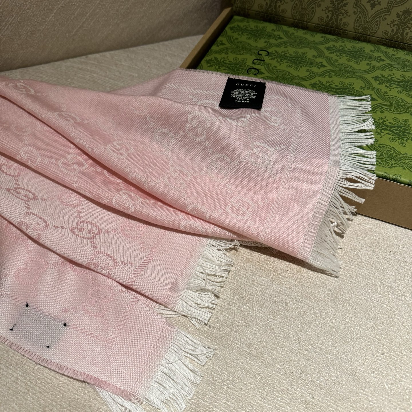 ✨重磅‼️Gucci专柜新款‼️出口订单。专柜的最新限量双面拼色‼️全部纱线进口客供 唯一一家给G订制纱