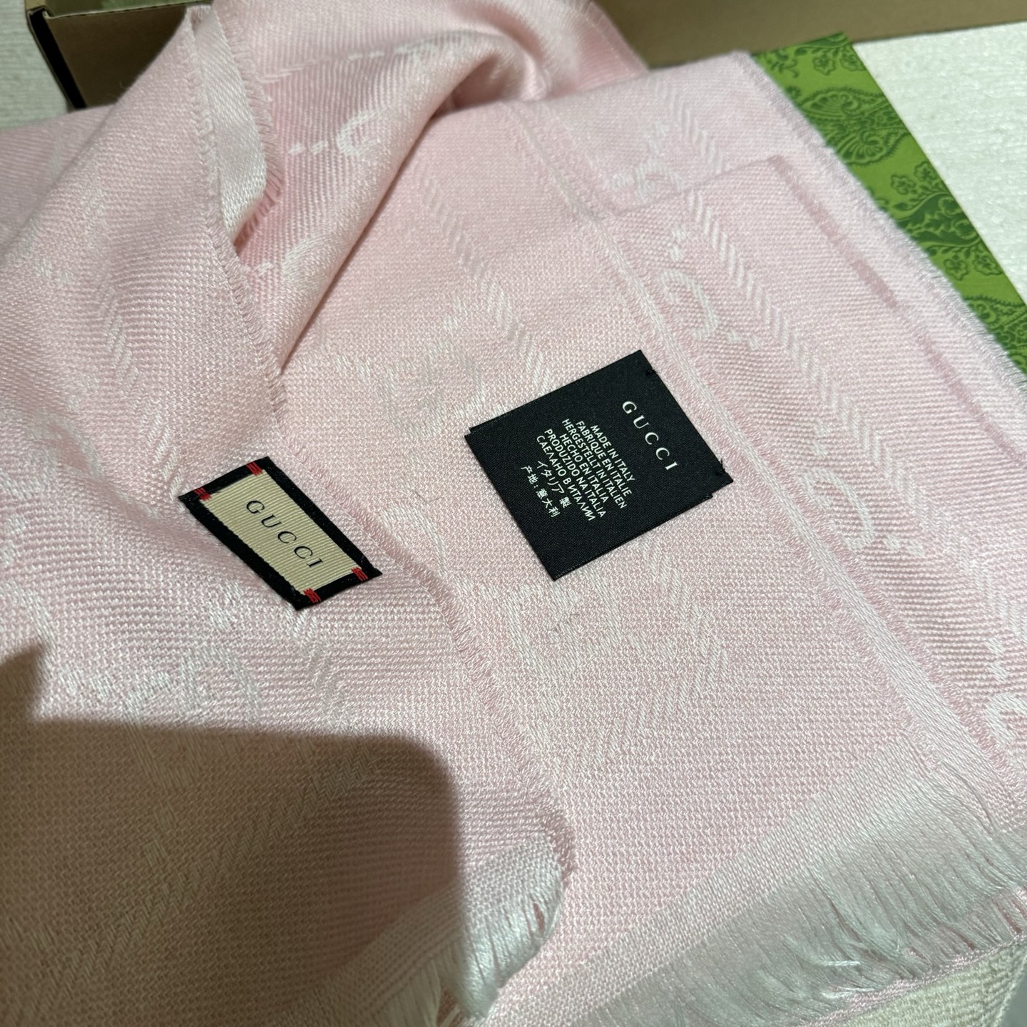 ✨重磅‼️Gucci专柜新款‼️出口订单。专柜的最新限量双面拼色‼️全部纱线进口客供 唯一一家给G订制纱