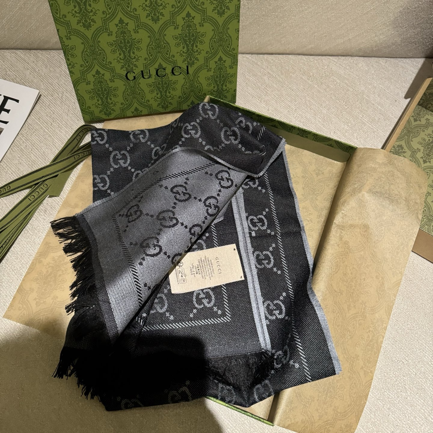 ✨重磅‼️Gucci专柜新款‼️出口订单。专柜的最新限量双面拼色‼️全部纱线进口客供 唯一一家给G订制纱