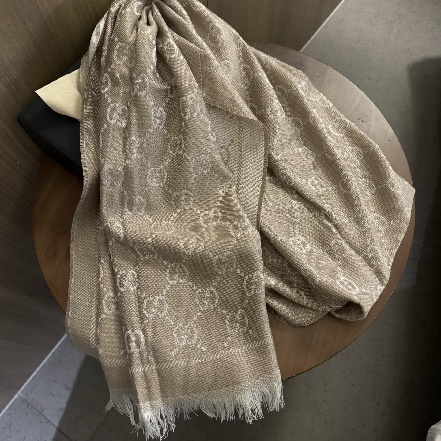 ✨重磅‼️Gucci专柜新款‼️出口订单。专柜的最新限量双面拼色‼️全部纱线进口客供 唯一一家给G订制纱