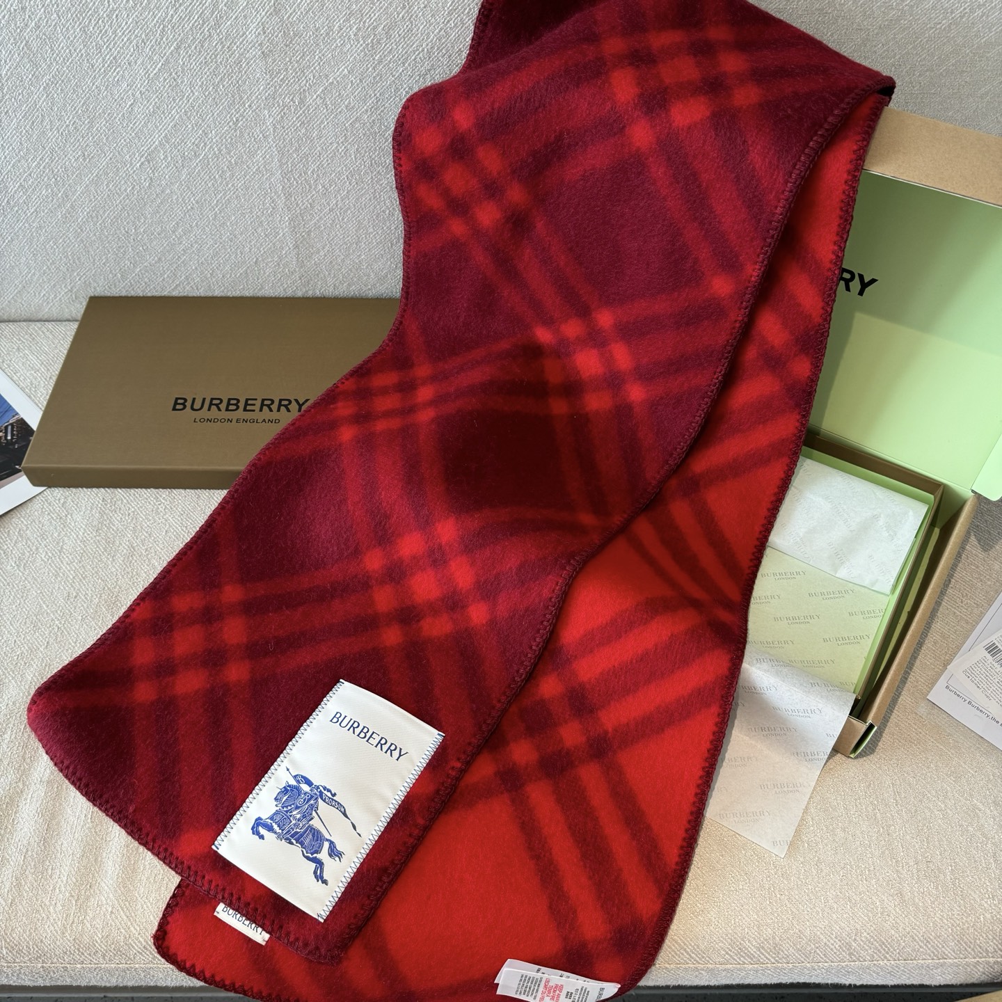 （全智贤同款，百分百对版）Burberry可遇不可求的王炸级单品，绝对是独家级别，工艺与材料完全与正品无