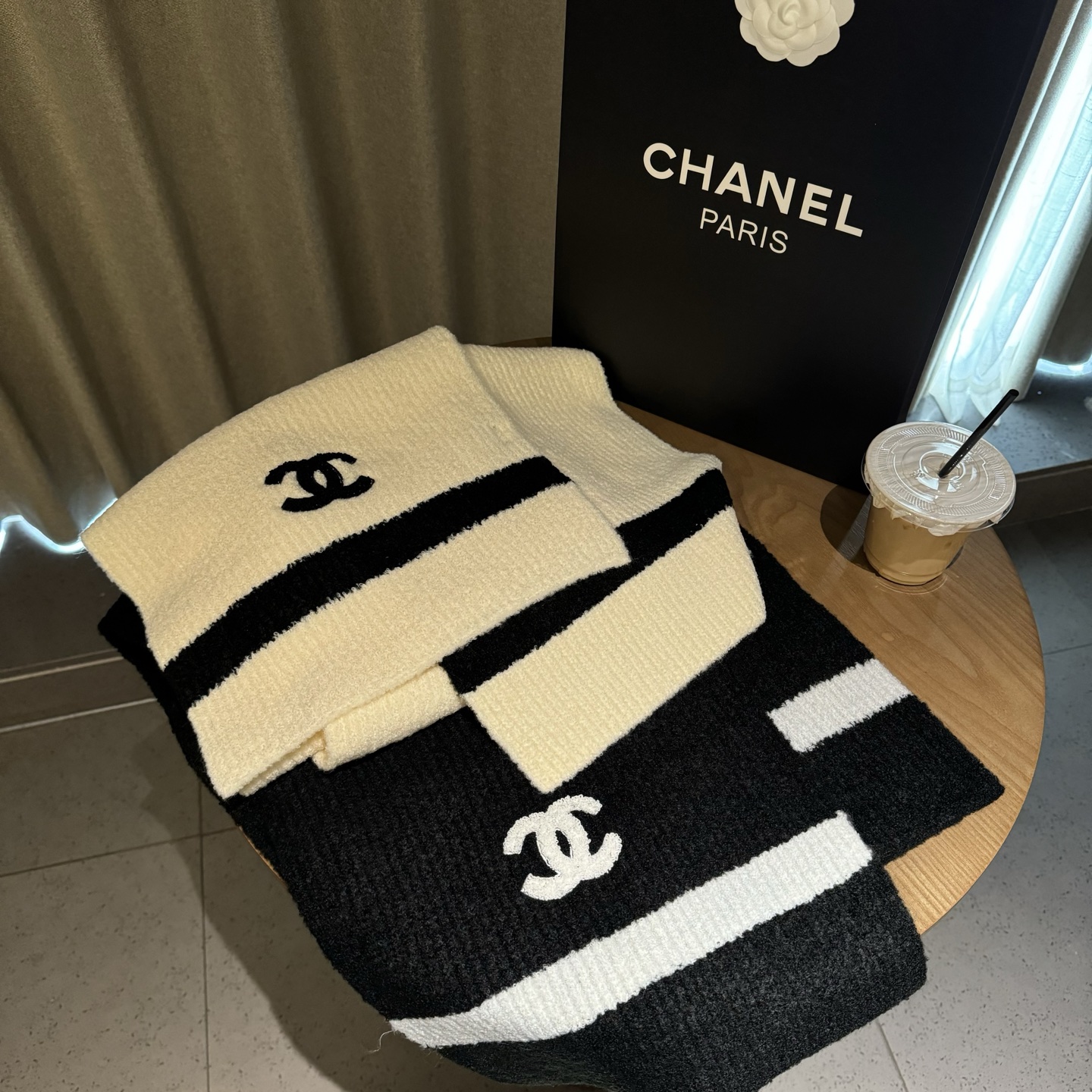 【▪Chanel · 香奈儿难得一见的针织单品，温柔配色，超级迷恋❗️气质低调恬静又不失优雅❗️】重点推