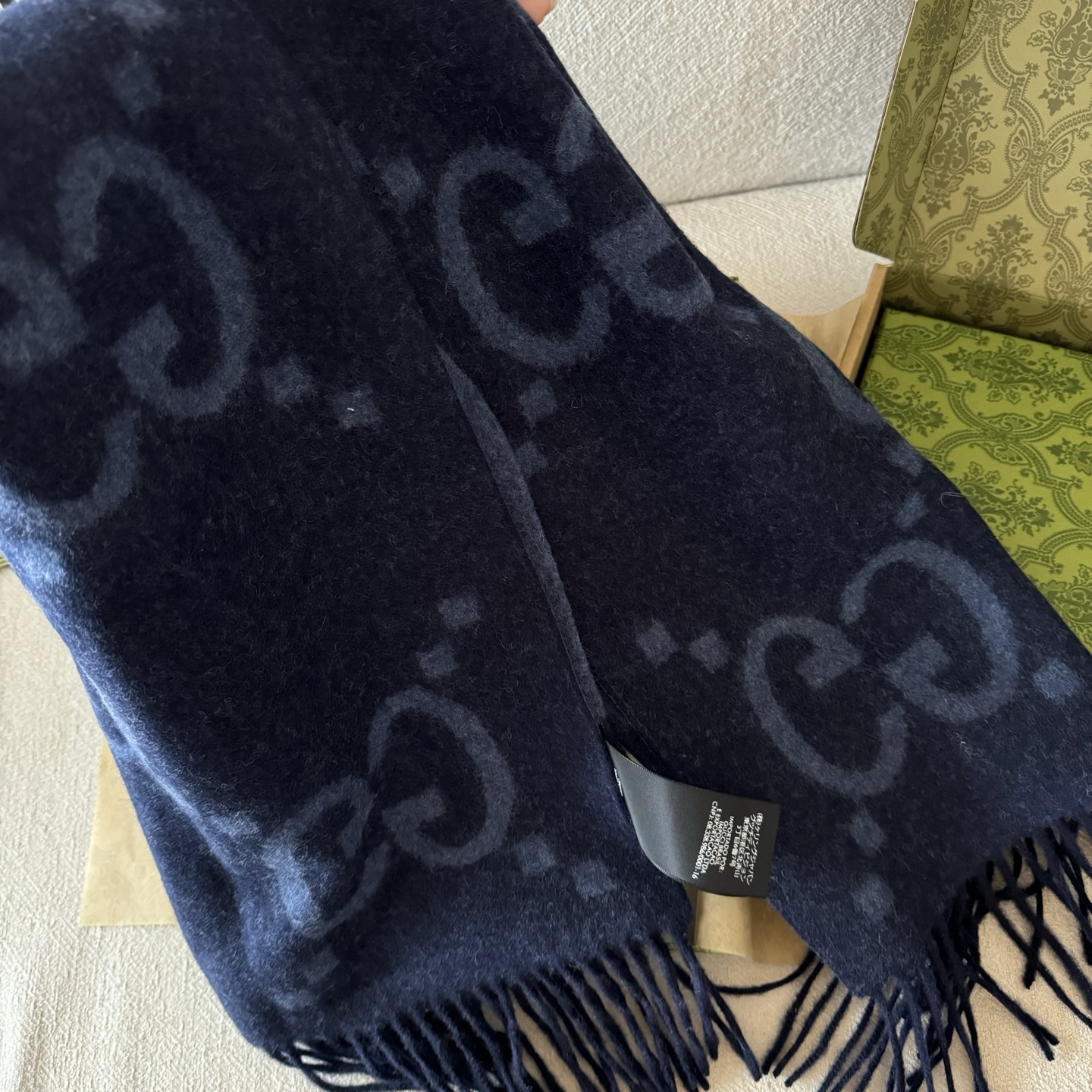 颜色到齐🆕Gucci最新款 👍稀有品质😵😵太好看了❤️Gucci最新ZG同步款‼️图案真的超级好看啊~就