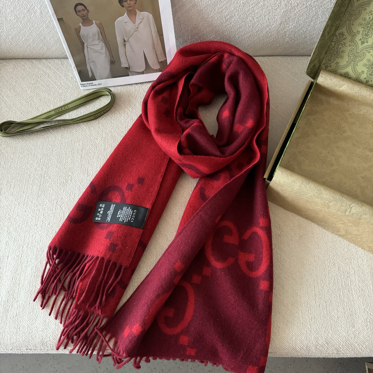 颜色到齐🆕Gucci最新款 👍稀有品质😵😵太好看了❤️Gucci最新ZG同步款‼️图案真的超级好看啊~就