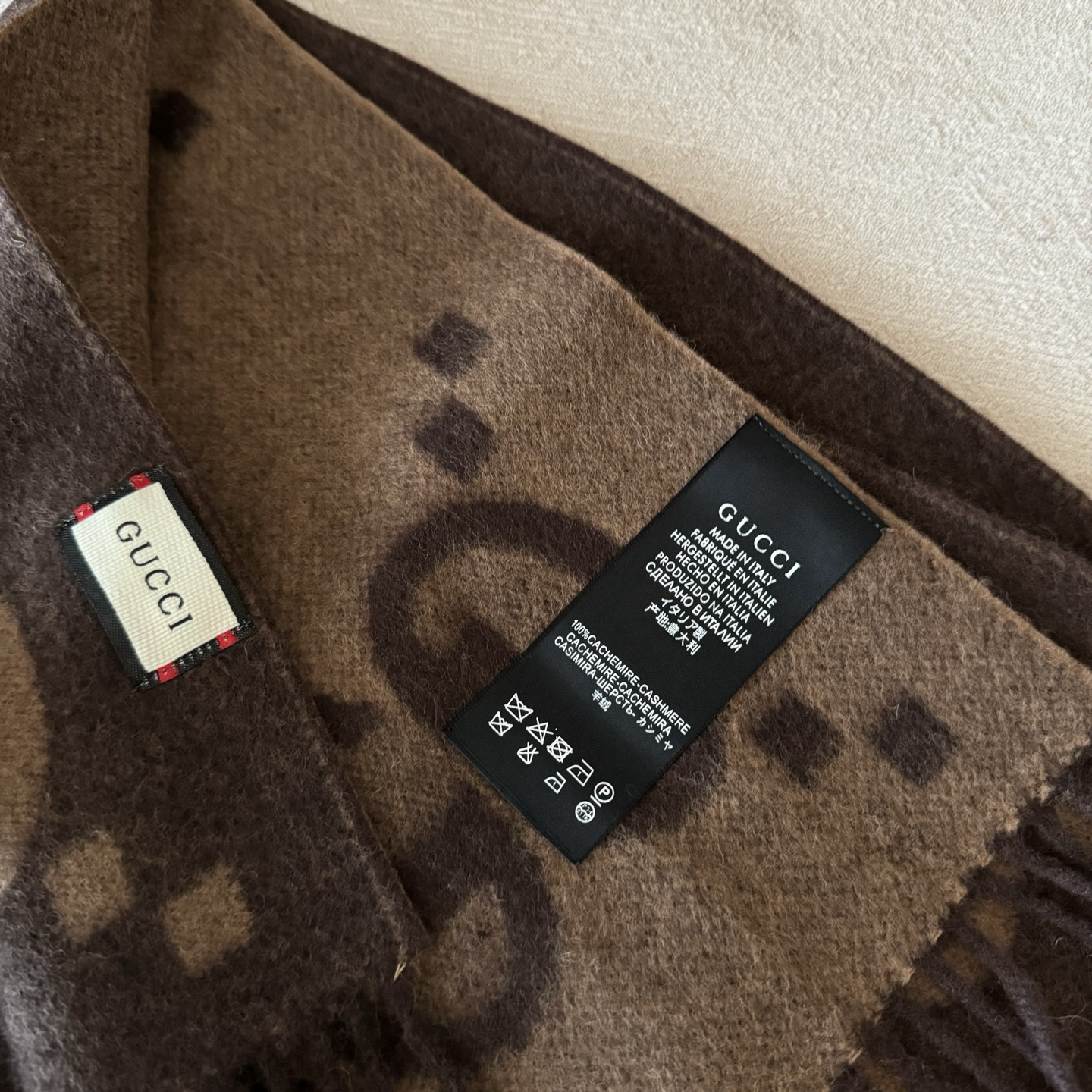 颜色到齐🆕Gucci最新款 👍稀有品质😵😵太好看了❤️Gucci最新ZG同步款‼️图案真的超级好看啊~就