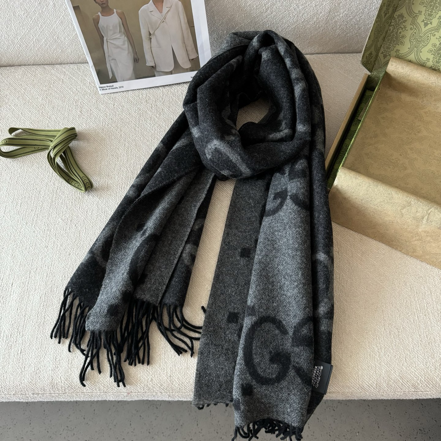 颜色到齐🆕Gucci最新款 👍稀有品质😵😵太好看了❤️Gucci最新ZG同步款‼️图案真的超级好看啊~就