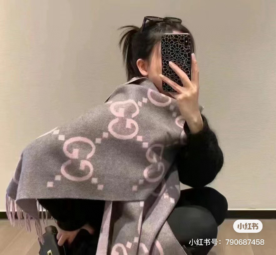 颜色到齐🆕Gucci最新款 👍稀有品质😵😵太好看了❤️Gucci最新ZG同步款‼️图案真的超级好看啊~就