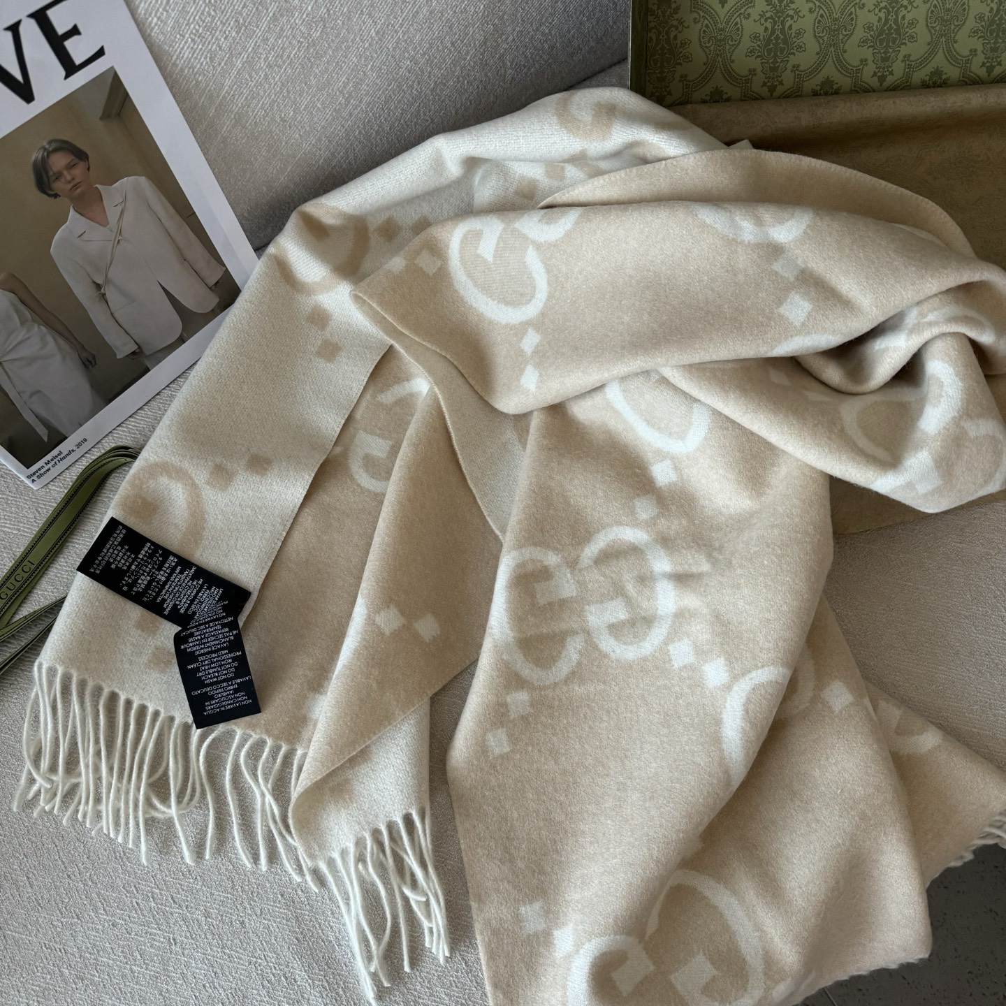 颜色到齐🆕Gucci最新款 👍稀有品质😵😵太好看了❤️Gucci最新ZG同步款‼️图案真的超级好看啊~就