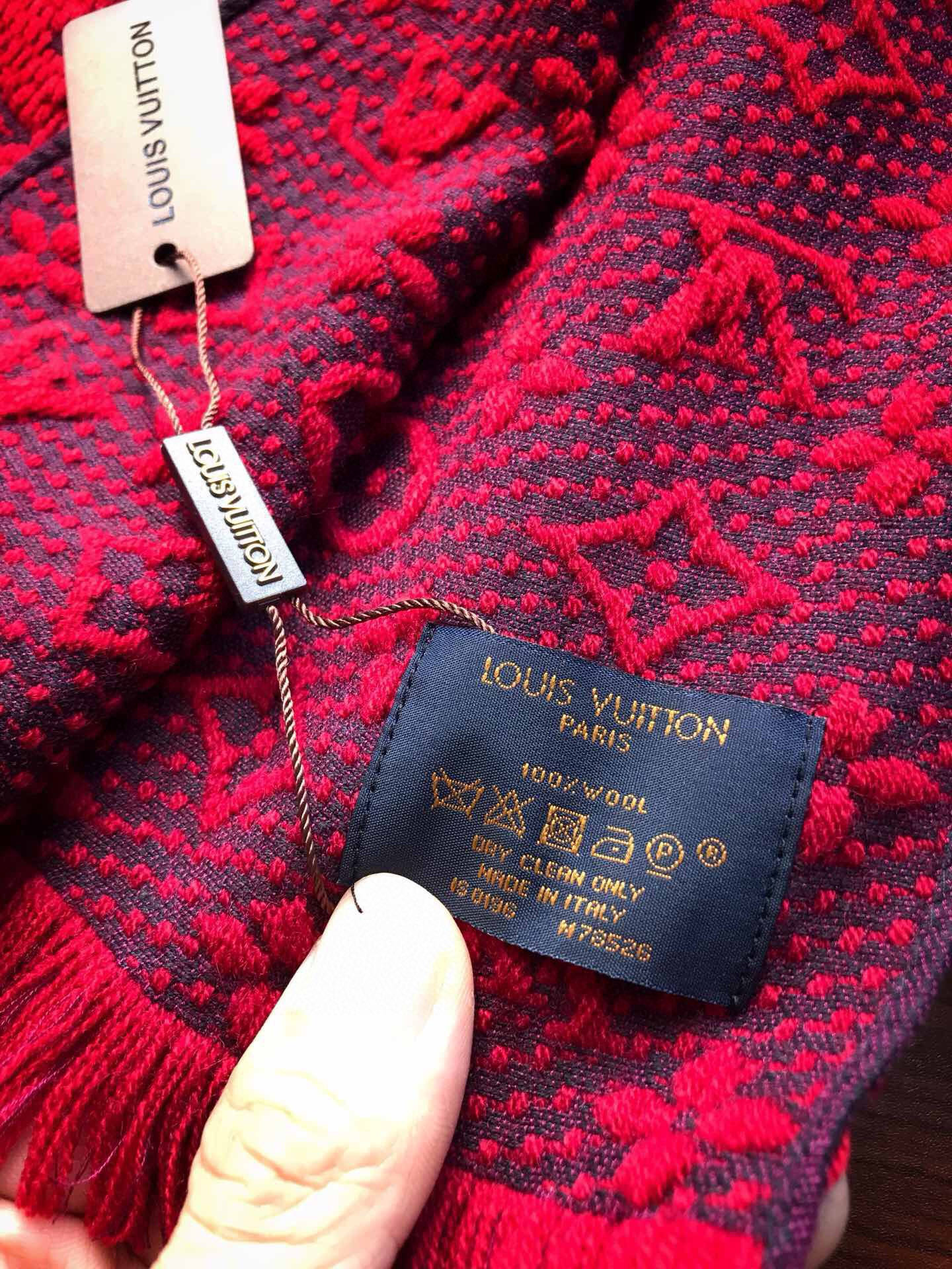 ✨✨超级中意非常稳👍▪️我们的男款围巾且买且珍惜~~男款真的很少，一年也就出几款，都是出口订单所以比较难