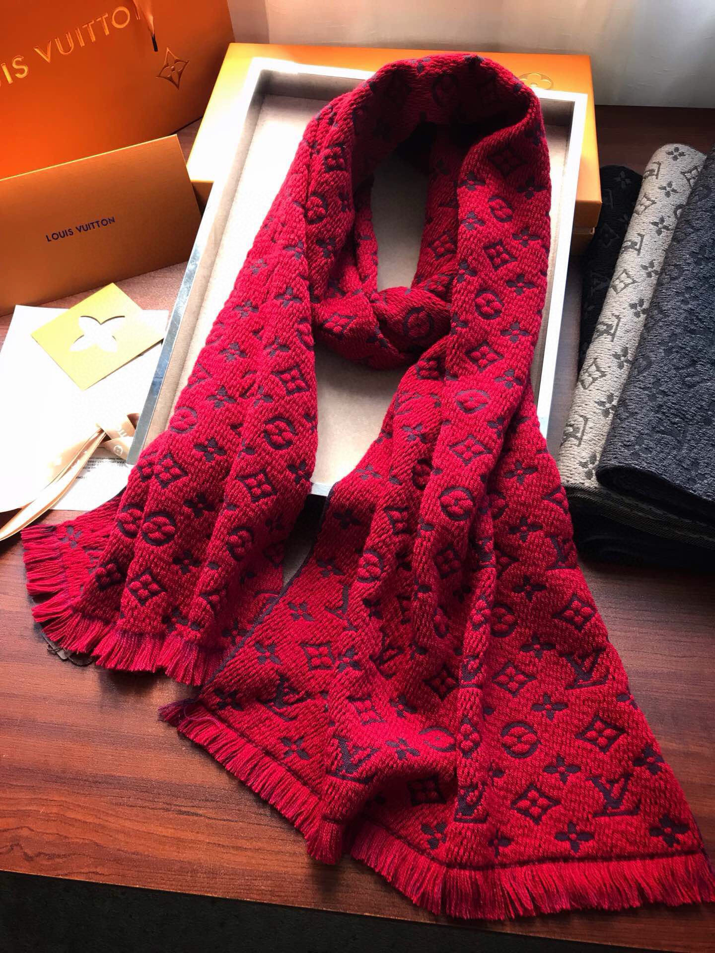 ✨✨超级中意非常稳👍▪️我们的男款围巾且买且珍惜~~男款真的很少，一年也就出几款，都是出口订单所以比较难