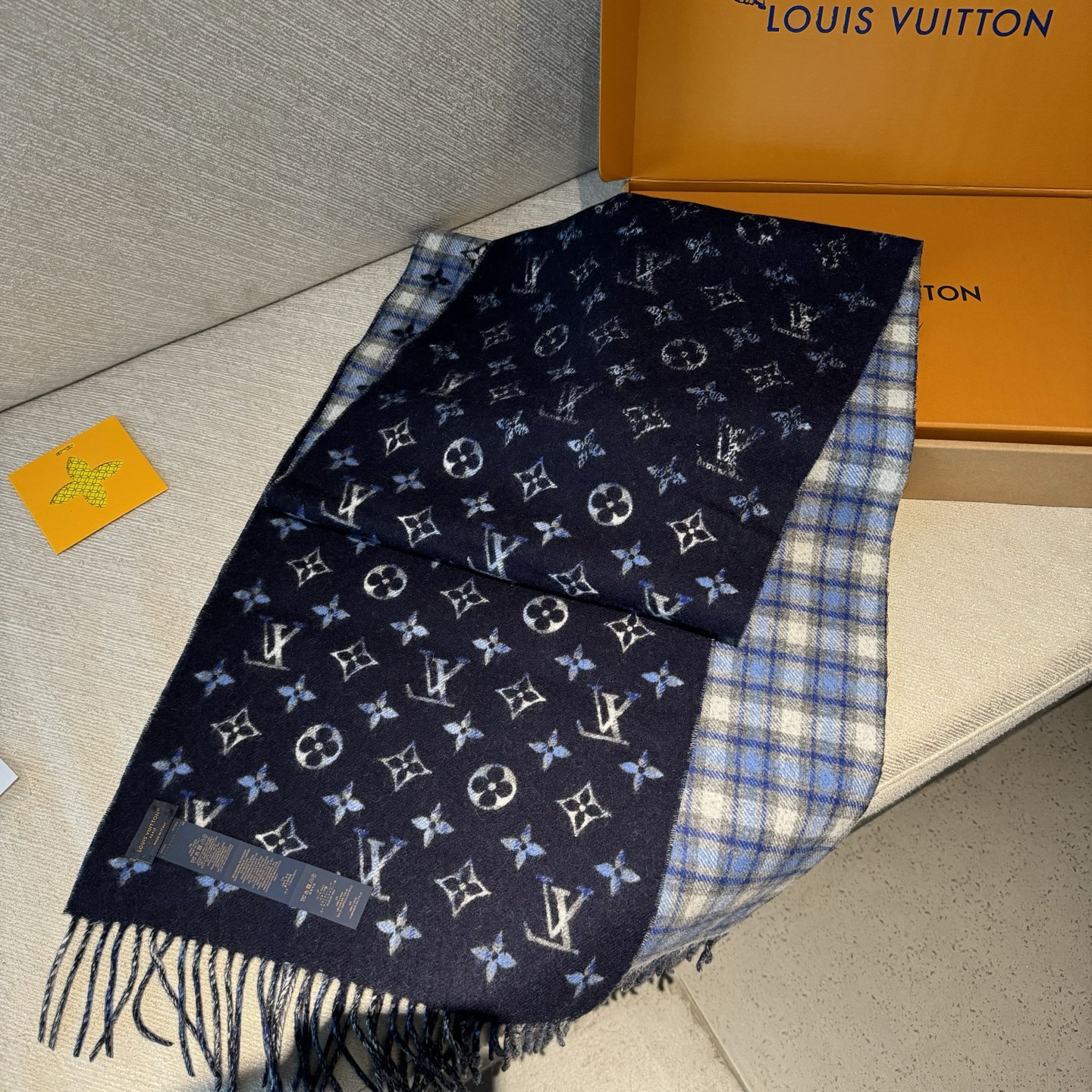 🆕LOUIS VUITTON · 路易威登❗️驴家的男款围巾就且买且珍惜吧 - 男款真的很少，一年也就出