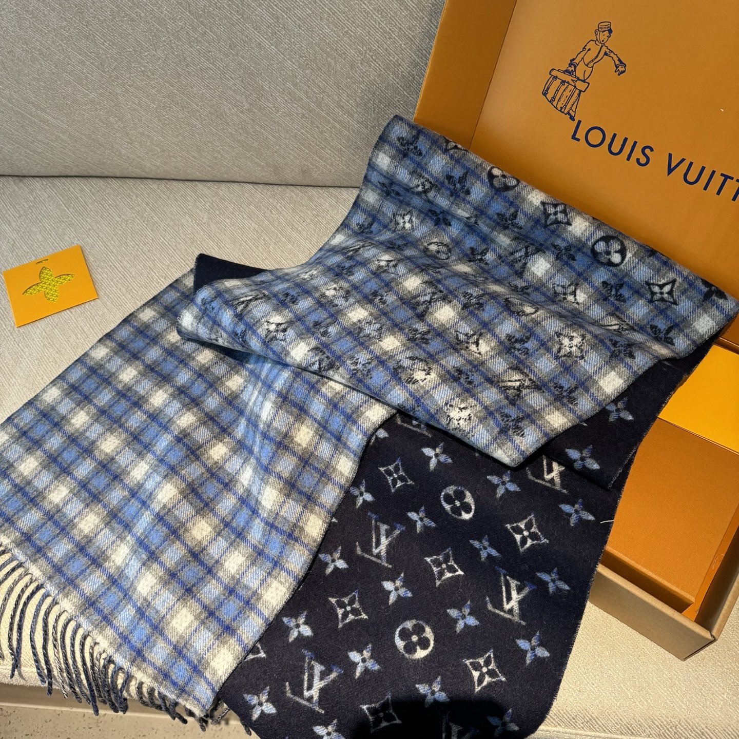 🆕LOUIS VUITTON · 路易威登❗️驴家的男款围巾就且买且珍惜吧 - 男款真的很少，一年也就出