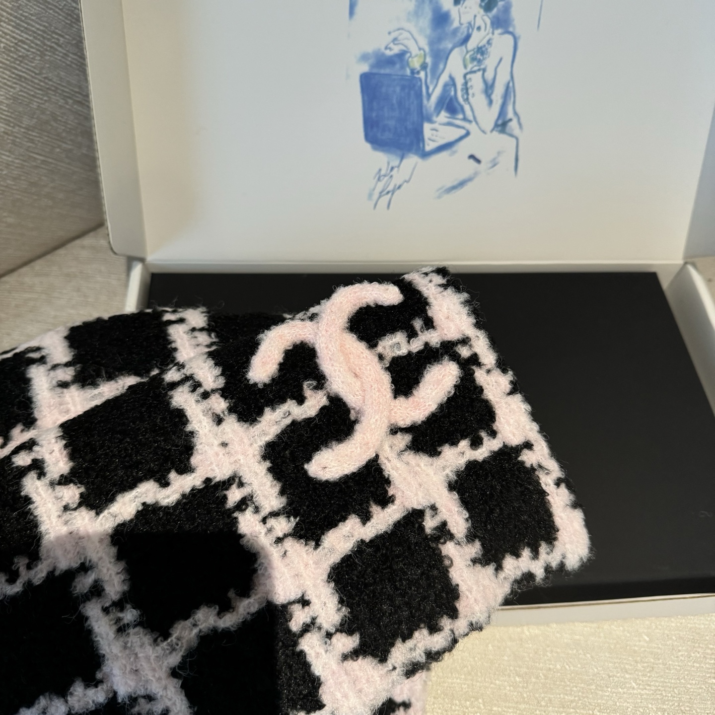 新款Chanel · 香奈儿难得一见的针织单品，温柔配色，超级迷恋❗️气质低调恬静又不失优雅❗️】重点推