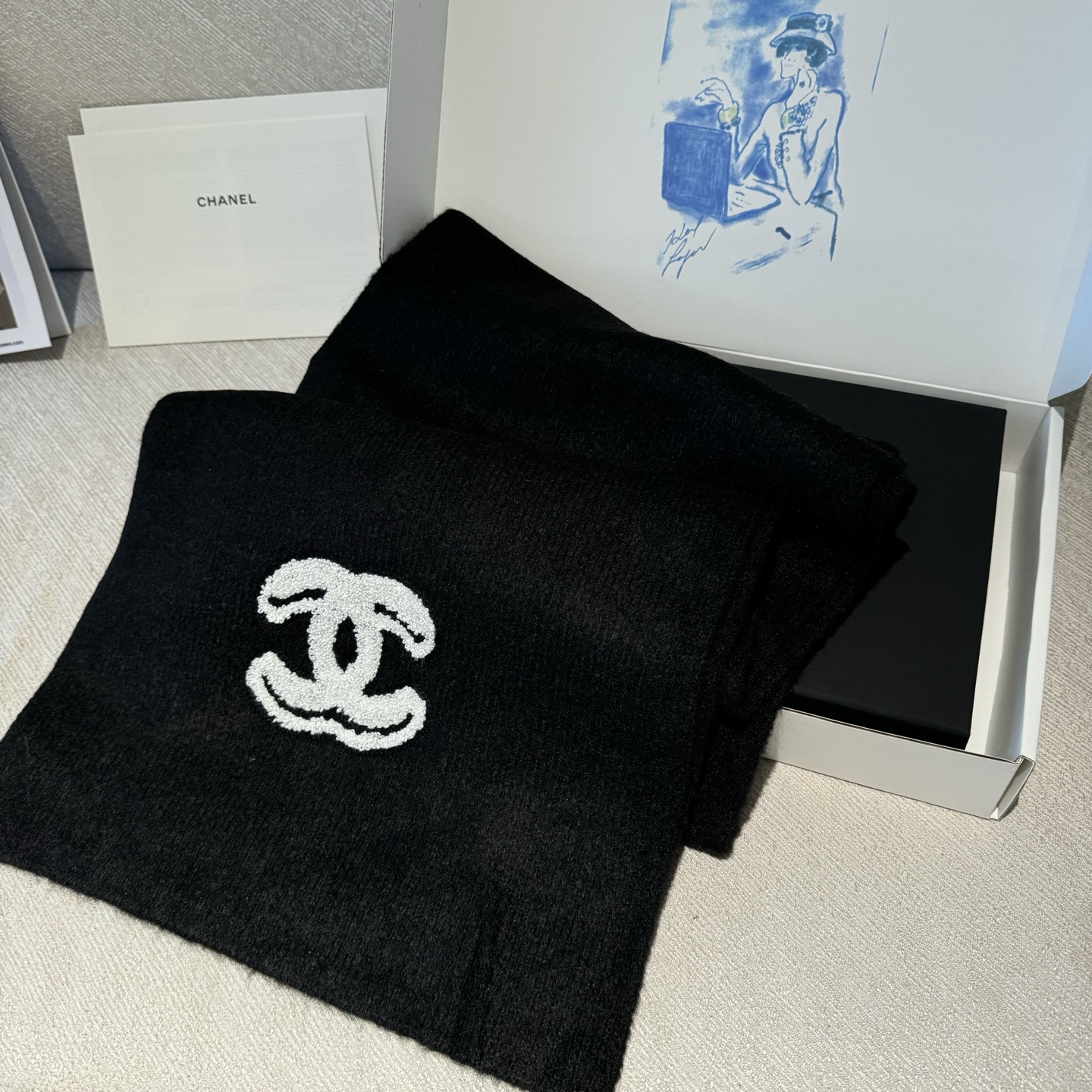 👑👑Chanel25秋冬新款针织围巾羊绒针织长巾‼️美翻了[流泪]御用殿堂级极品‼️新款在售 进口纯羊绒